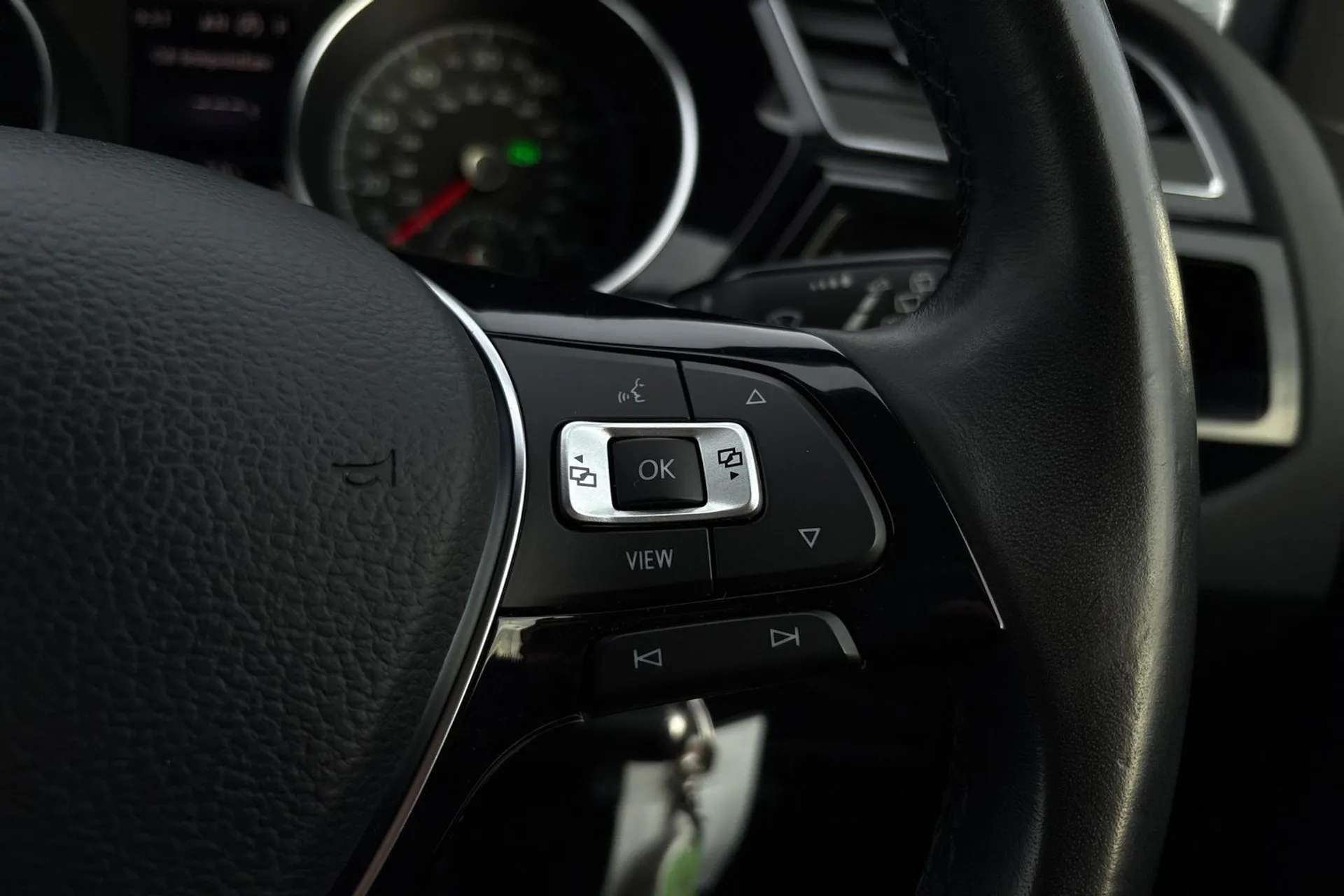 2020 VOLKSWAGEN TOURAN 2020 VOLKSWAGEN TOURAN