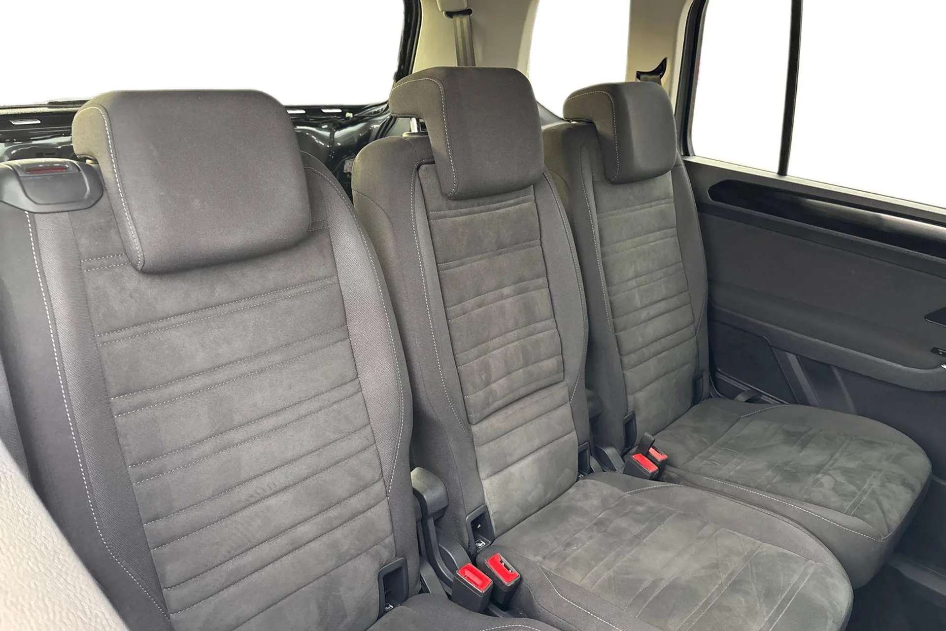 2020 VOLKSWAGEN TOURAN 2020 VOLKSWAGEN TOURAN