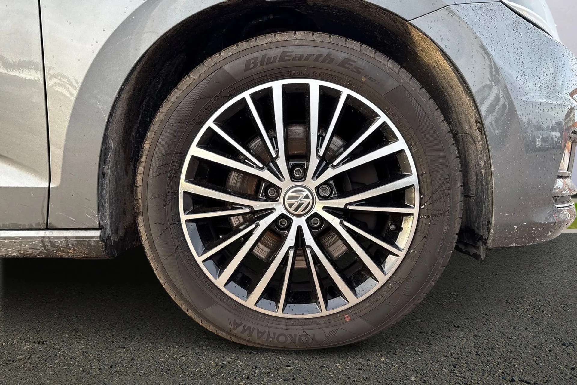 2020 VOLKSWAGEN TOURAN 2020 VOLKSWAGEN TOURAN