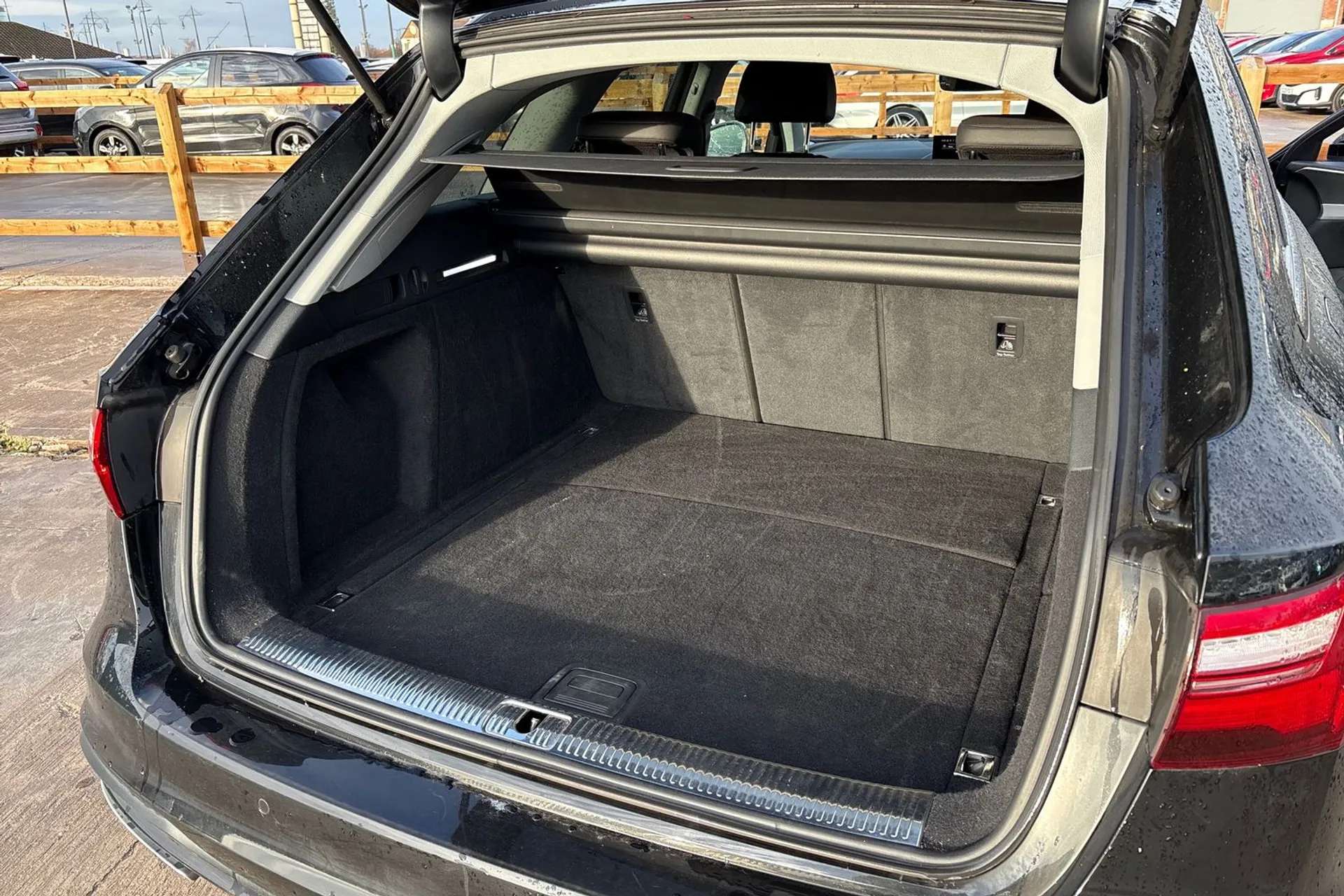 2022 AUDI A4 2022 AUDI A4