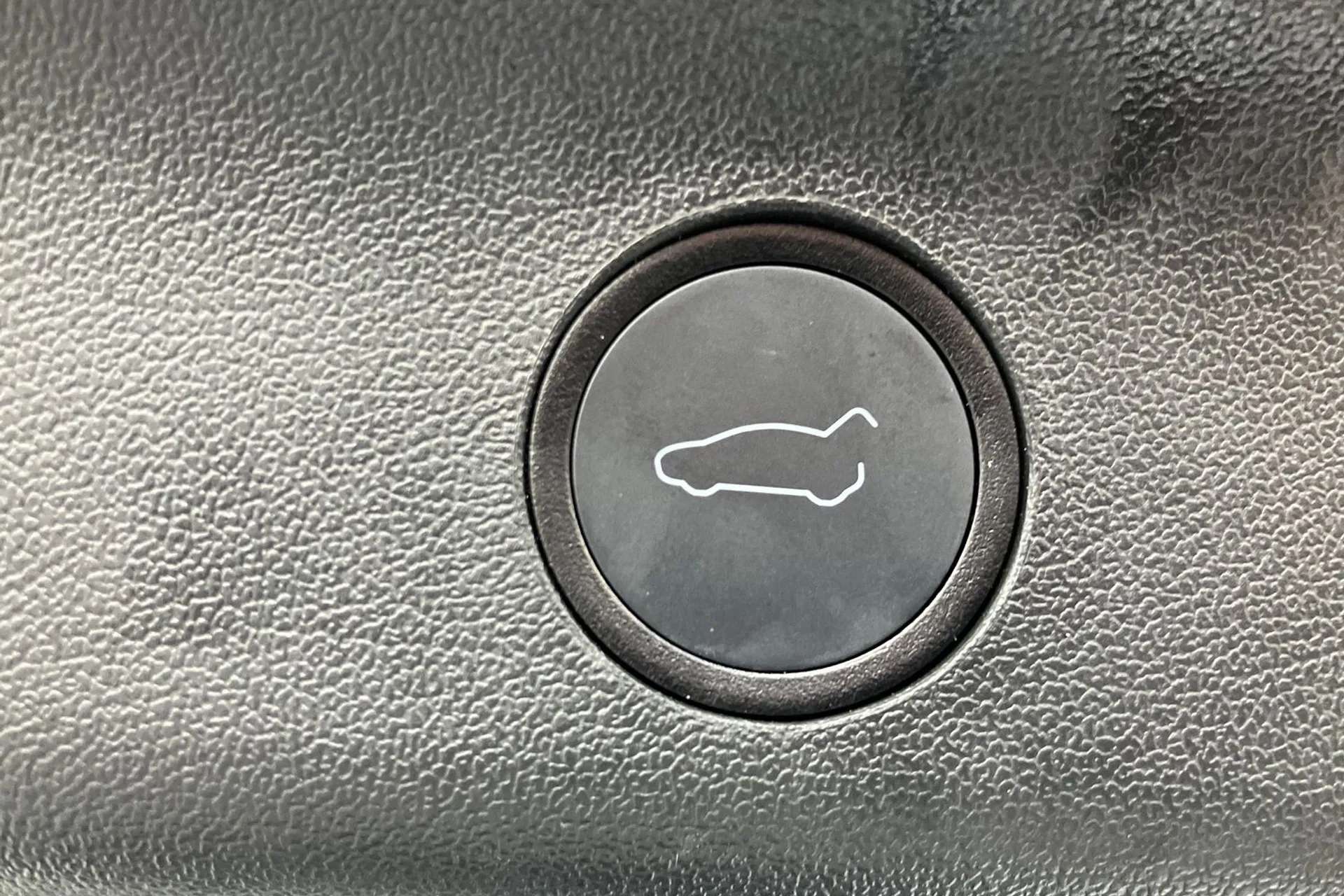 2022 TESLA MODEL Y 2022 TESLA MODEL Y