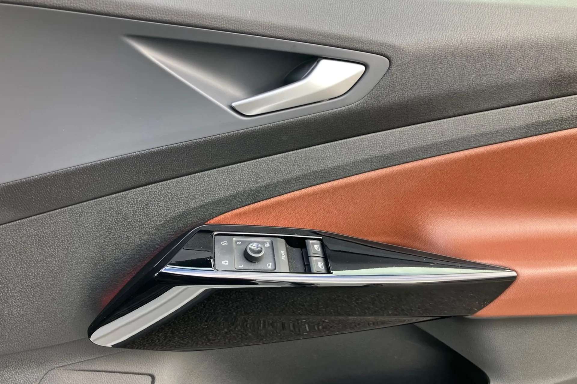 2021 VOLKSWAGEN ID.4 2021 VOLKSWAGEN ID.4