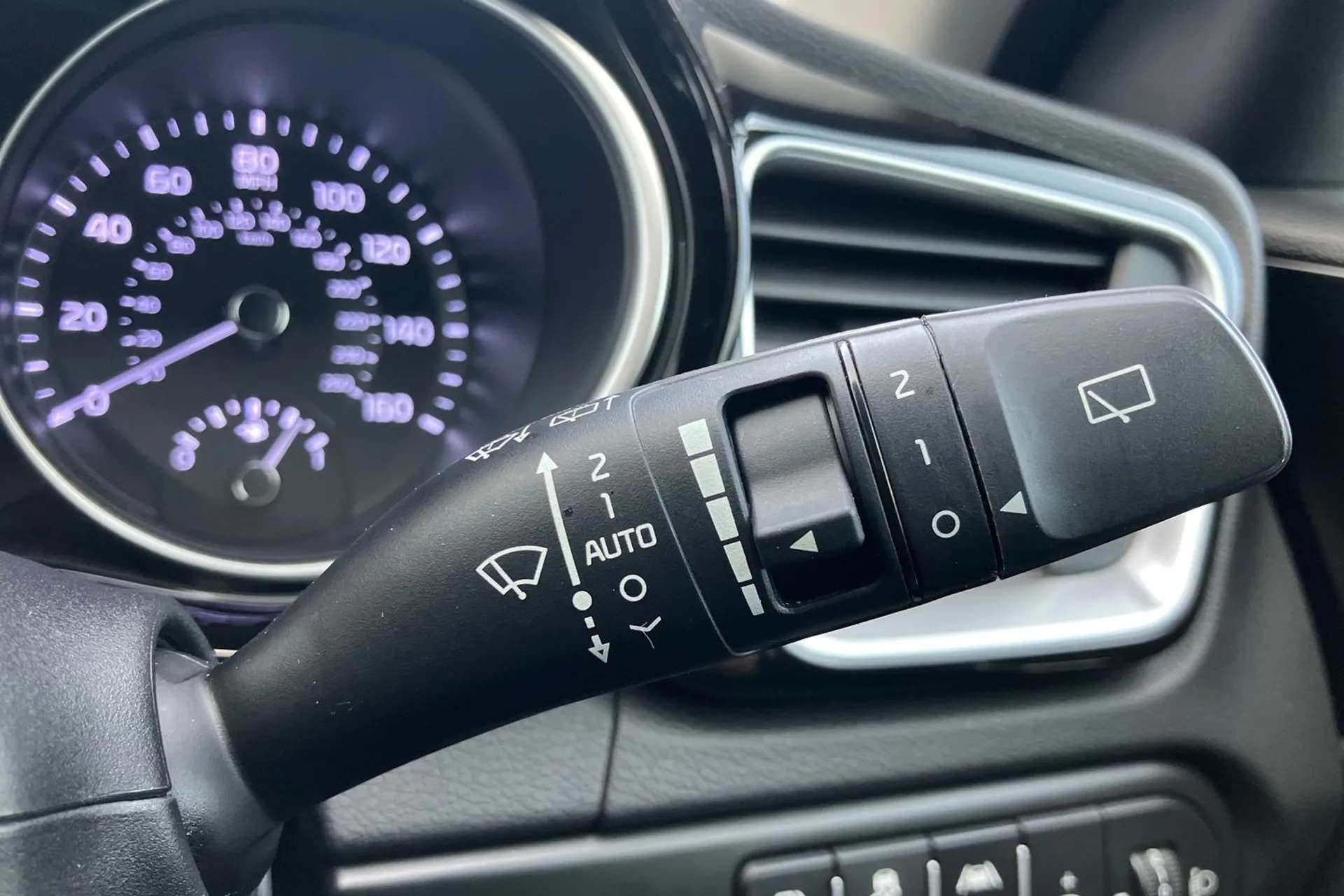 2023 KIA XCEED 2023 KIA XCEED