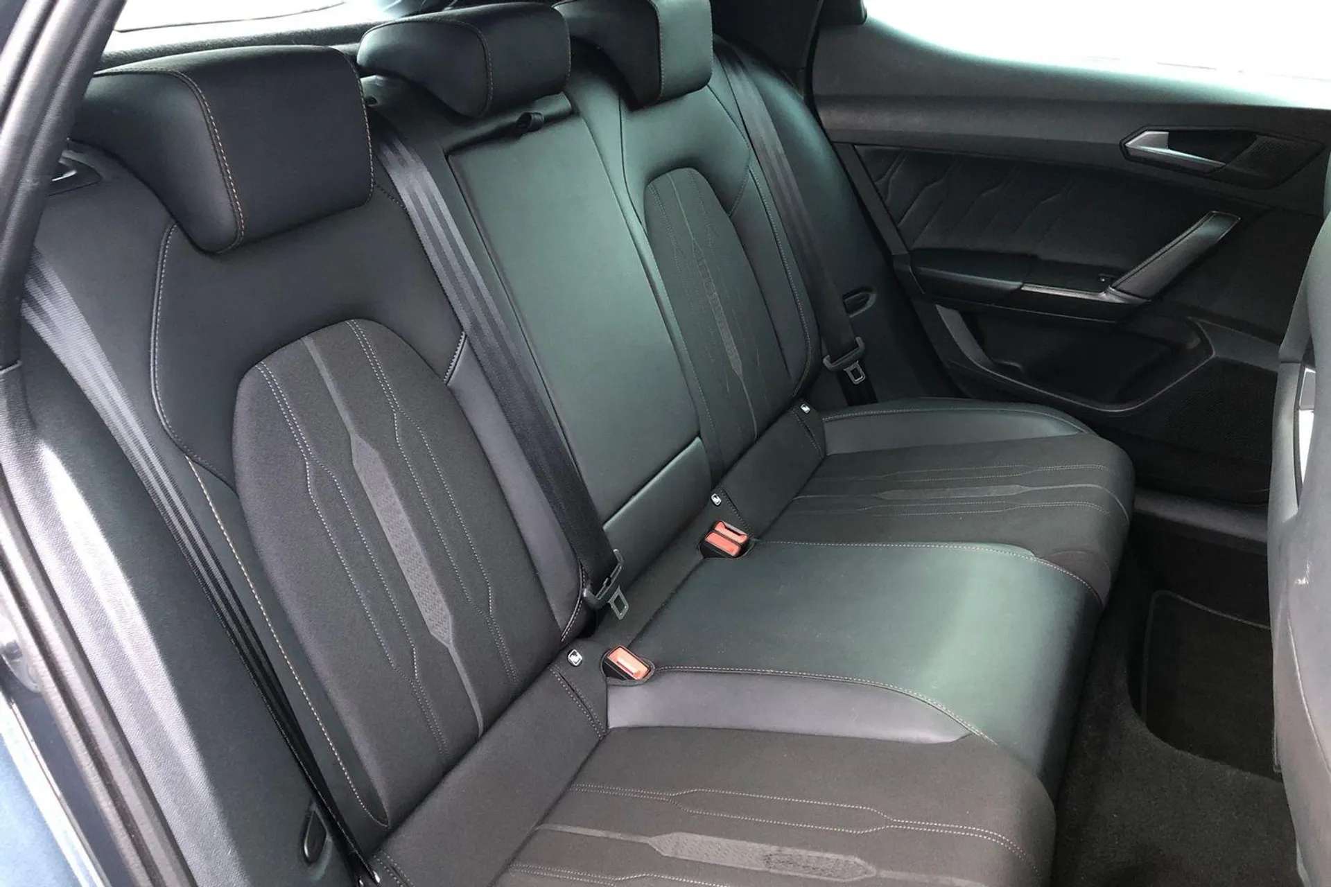 2023 CUPRA LEON 2023 CUPRA LEON