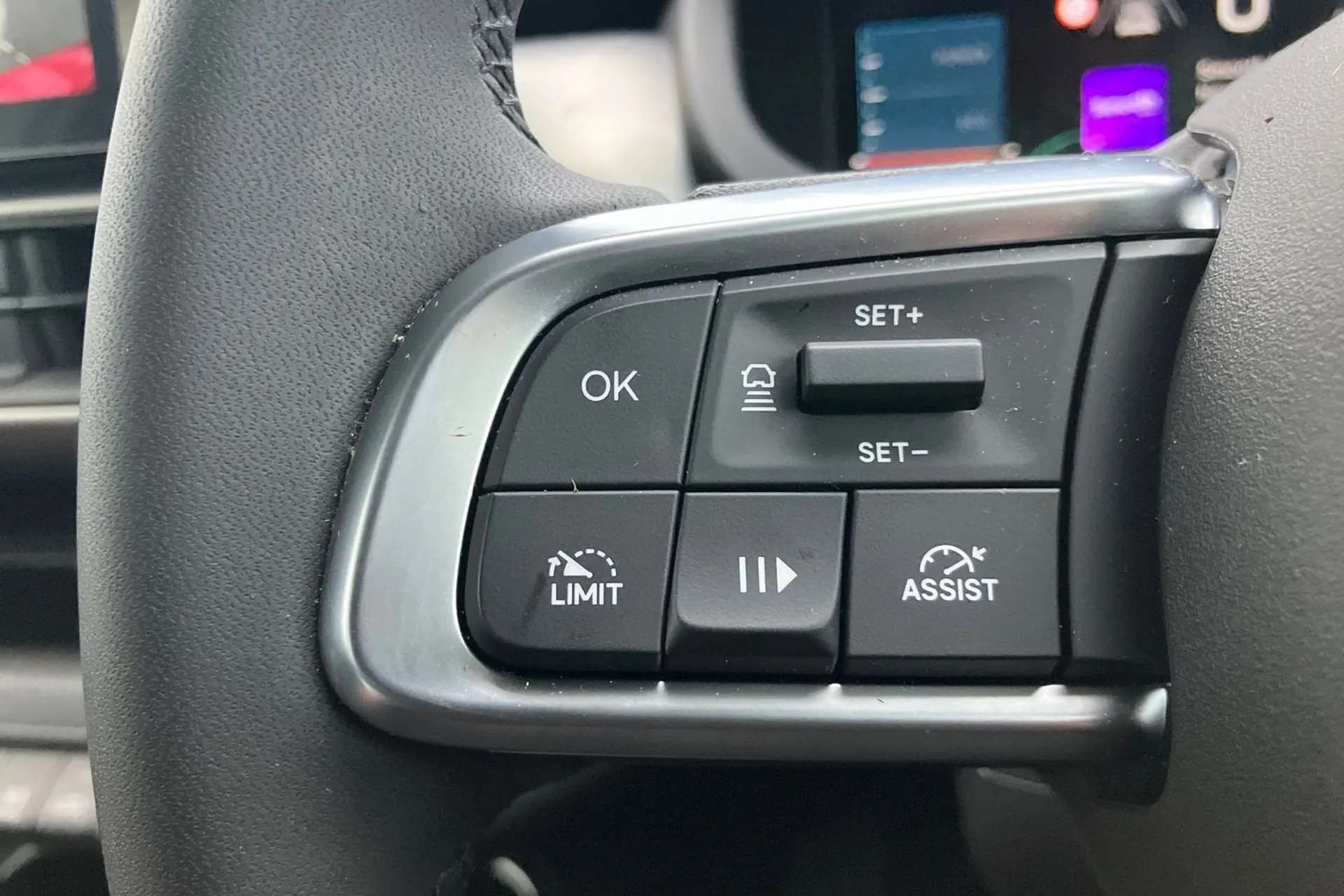 2025 JEEP AVENGER 2025 JEEP AVENGER