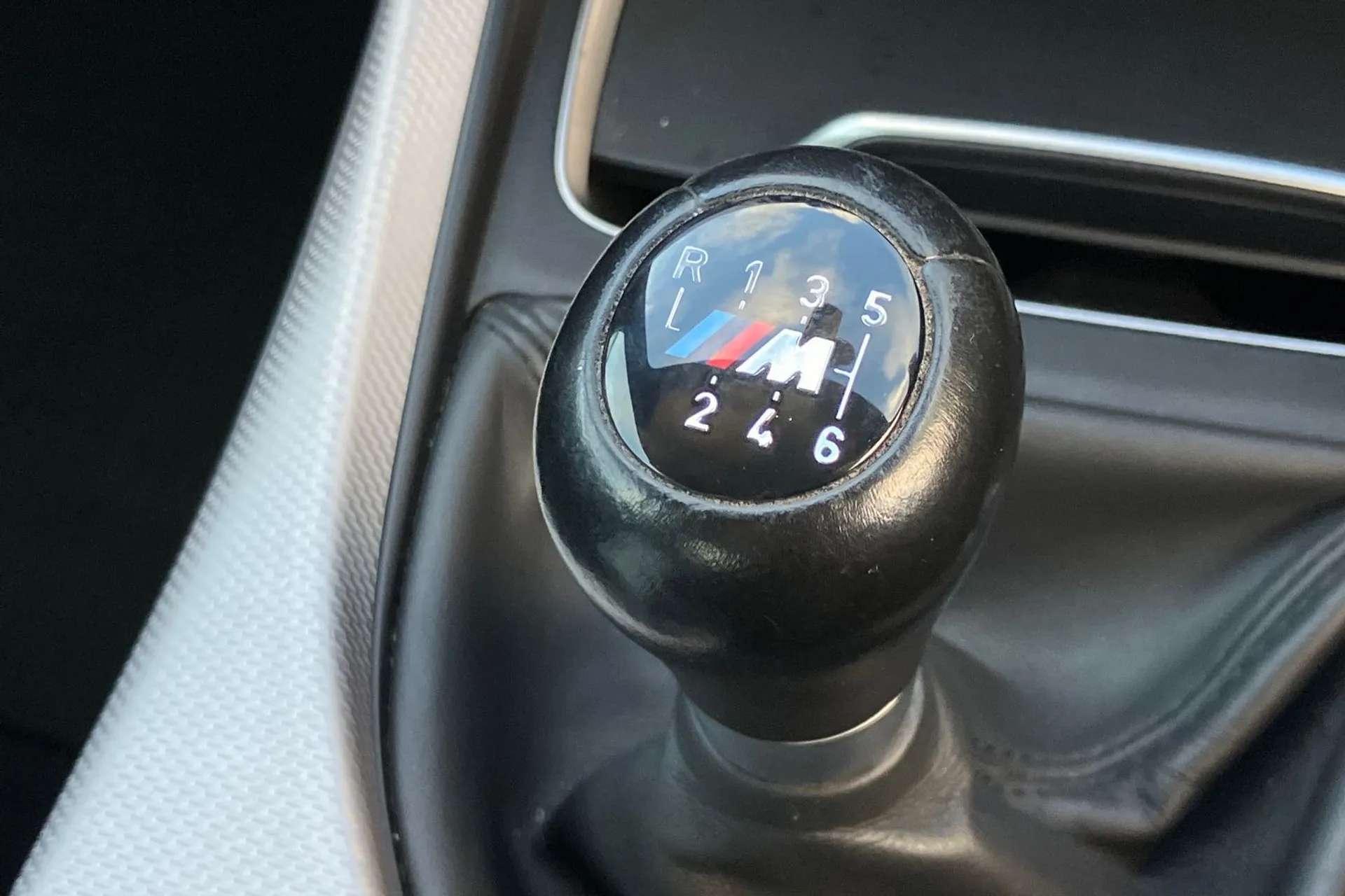 2019 BMW 2 SERIES 2019 BMW 2 SERIES