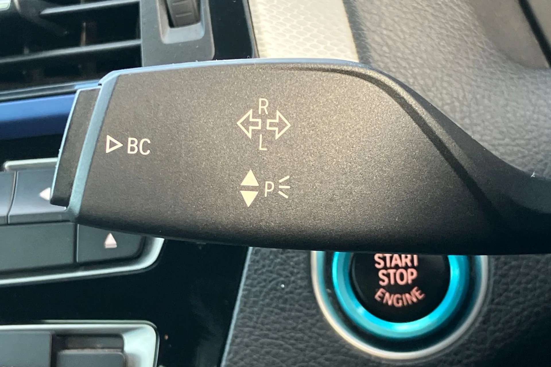 2019 BMW 2 SERIES 2019 BMW 2 SERIES