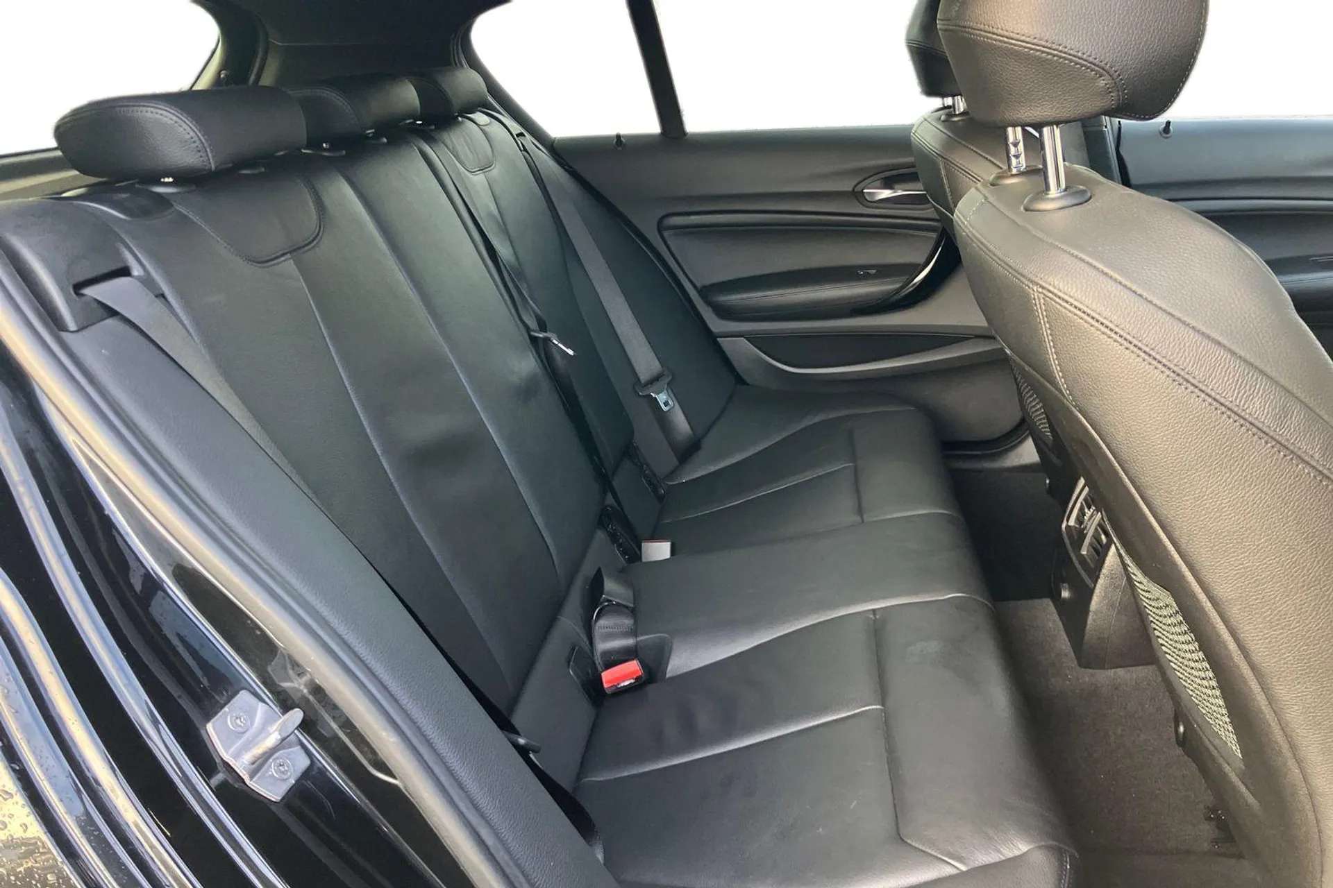 2018 BMW 1 SERIES 2018 BMW 1 SERIES