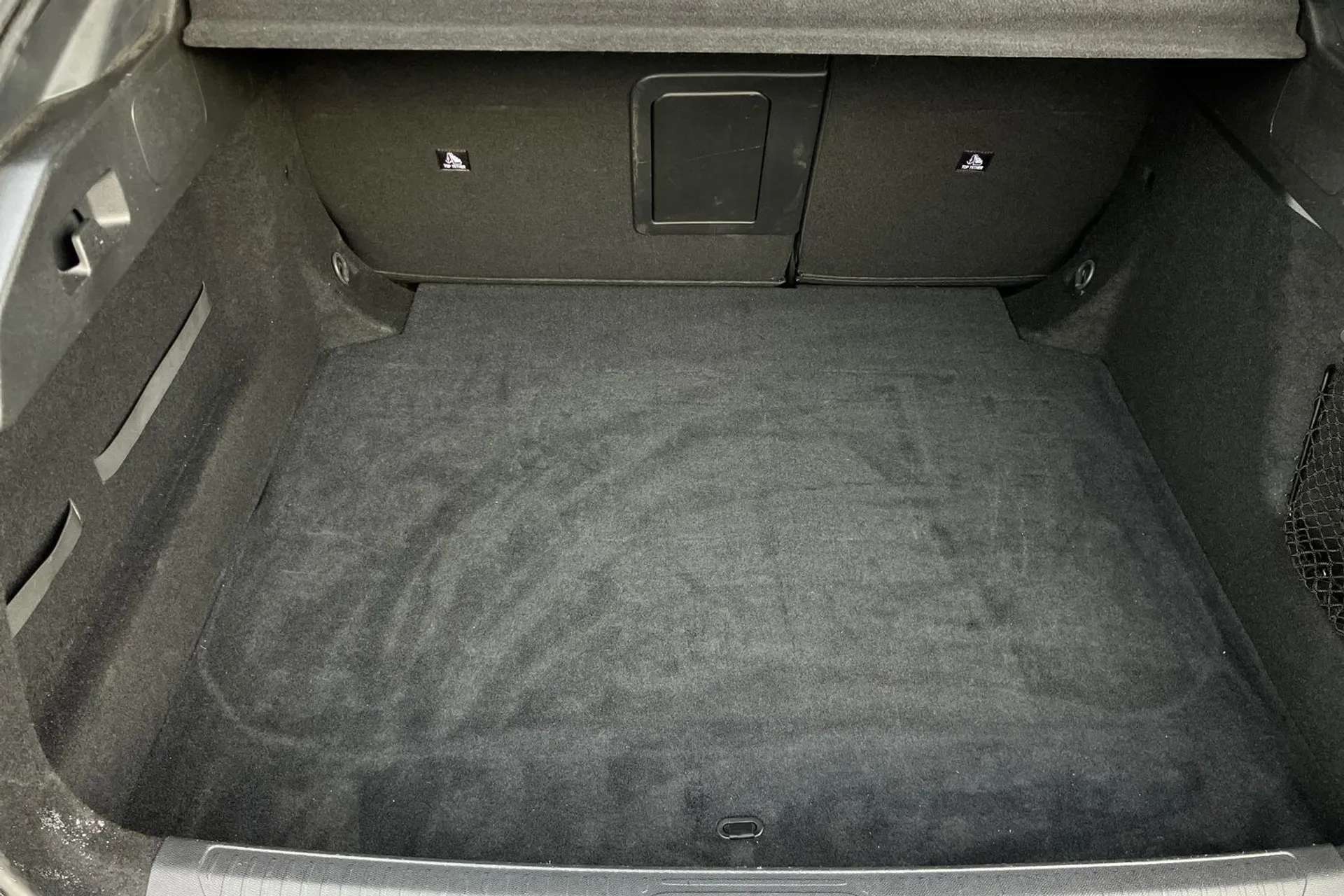 2023 PEUGEOT 408 2023 PEUGEOT 408