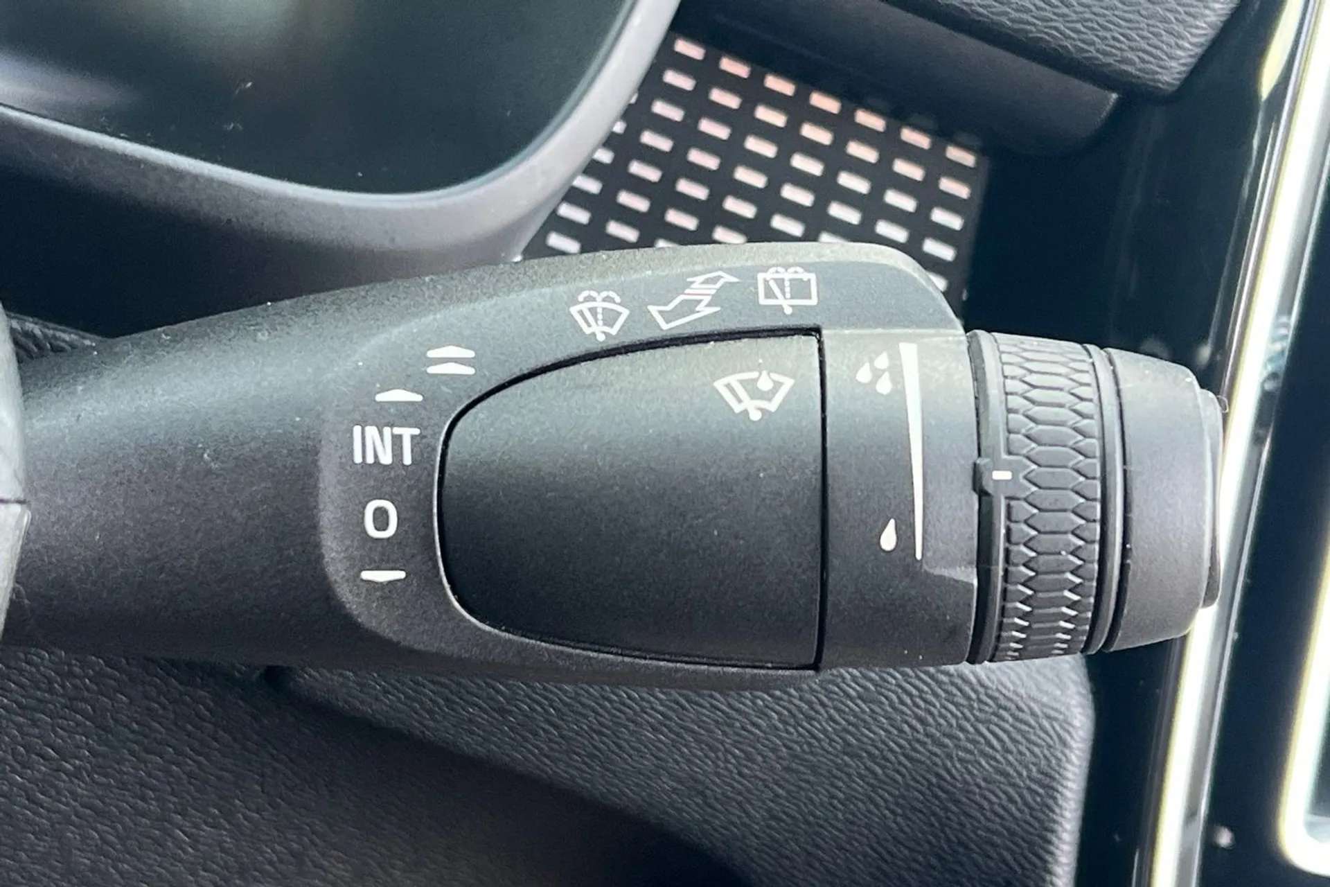 2020 VOLVO XC40 2020 VOLVO XC40