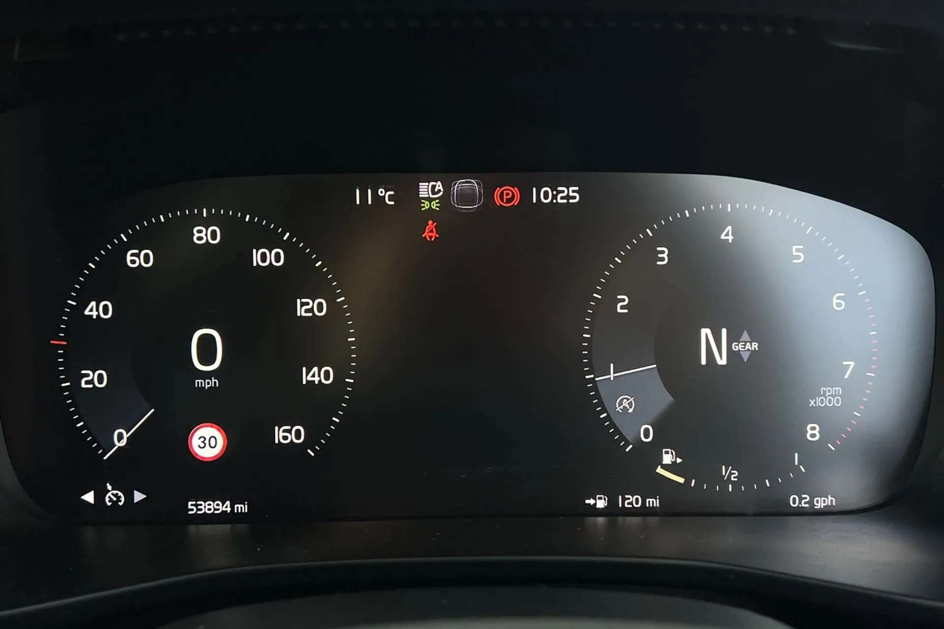 2020 VOLVO XC40 2020 VOLVO XC40