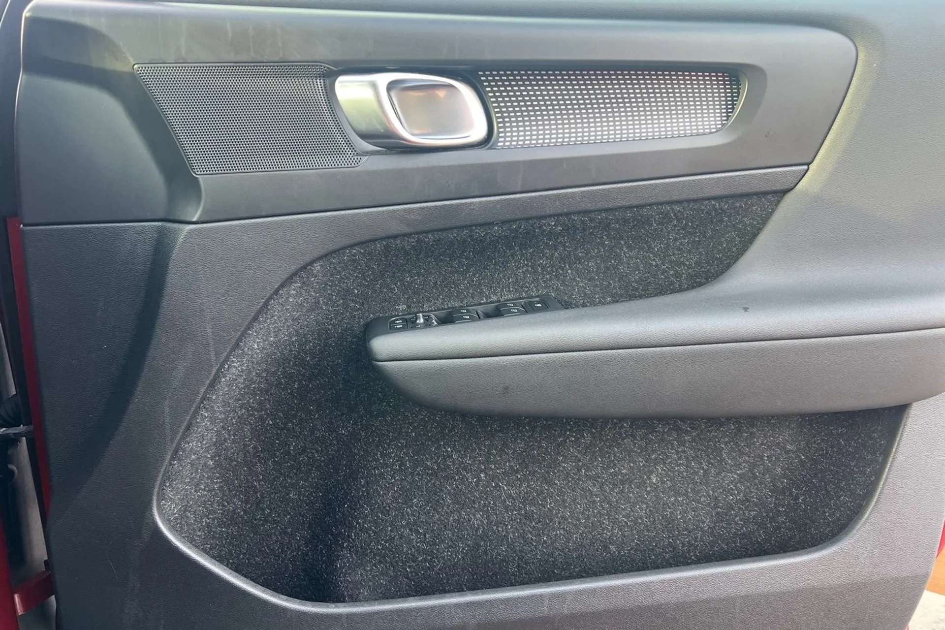 2020 VOLVO XC40 2020 VOLVO XC40