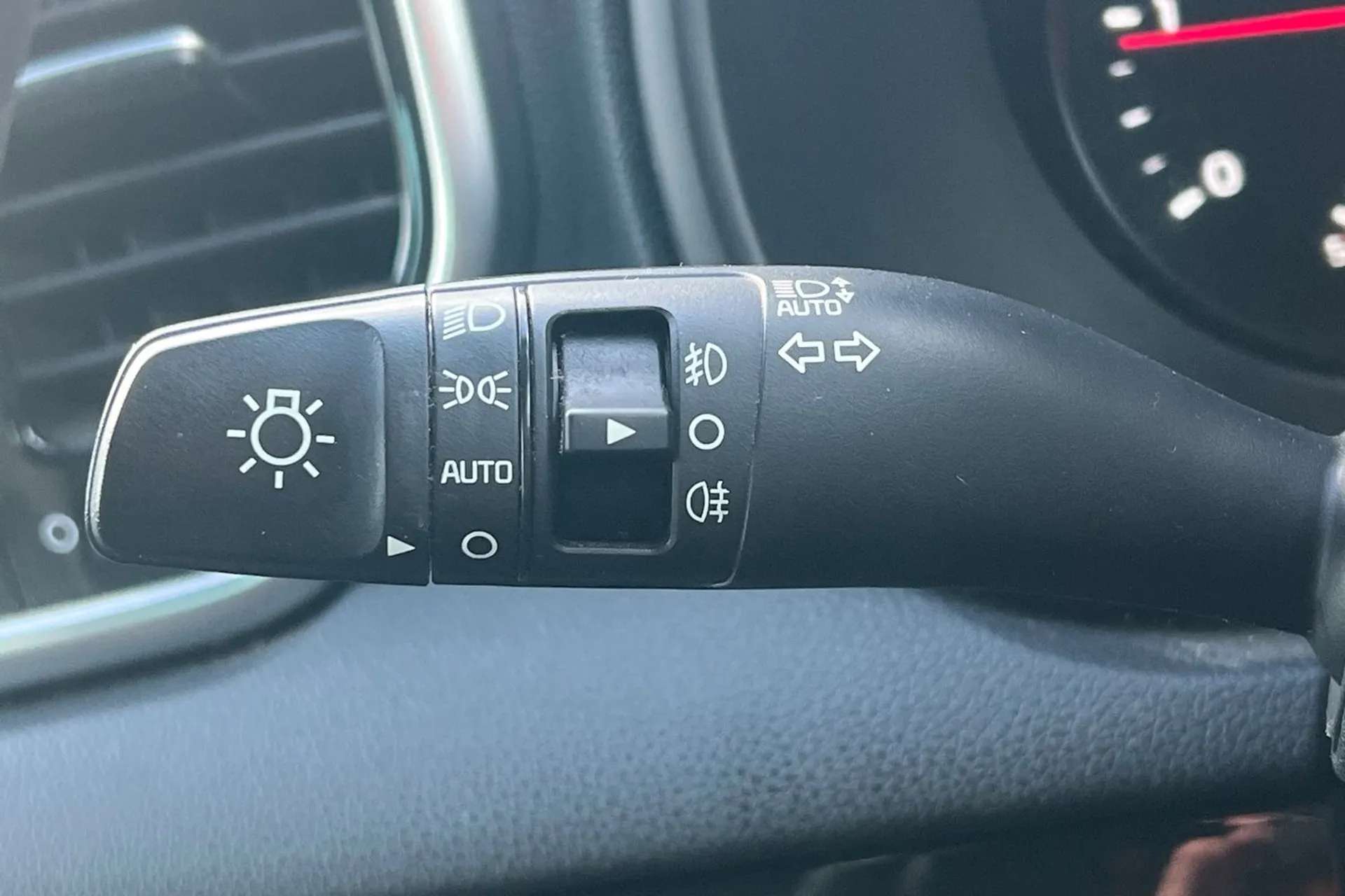 2020 KIA SPORTAGE 2020 KIA SPORTAGE