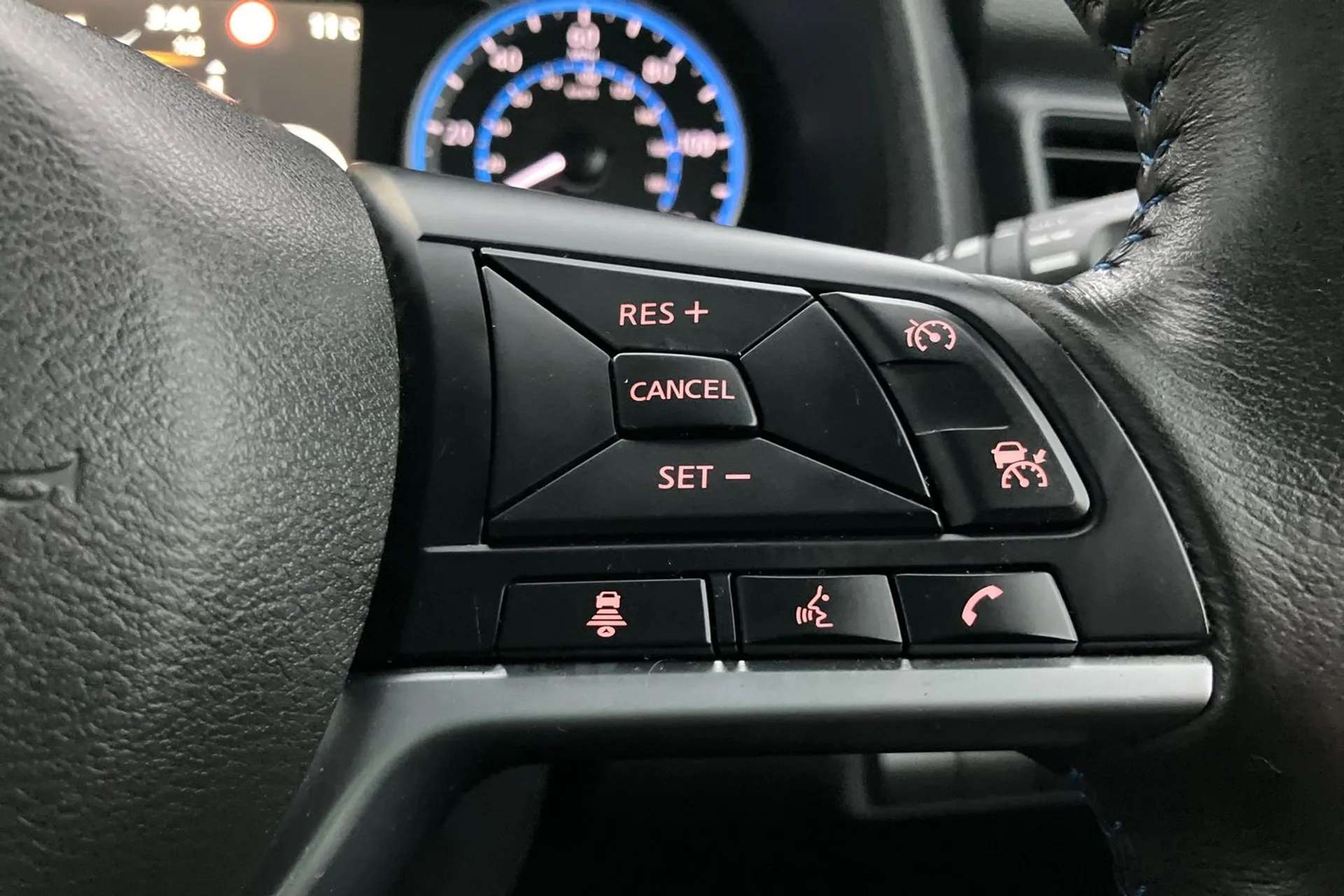 2022 NISSAN LEAF 2022 NISSAN LEAF