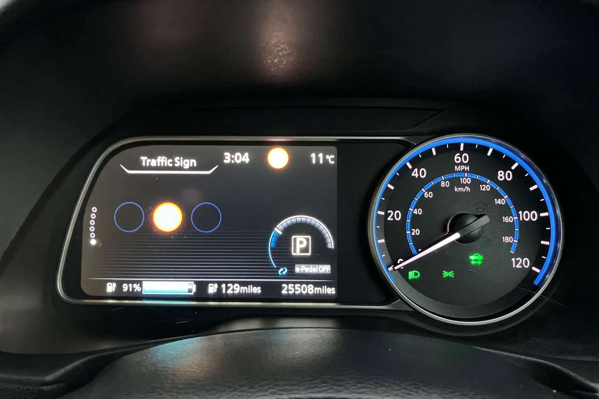 2022 NISSAN LEAF 2022 NISSAN LEAF