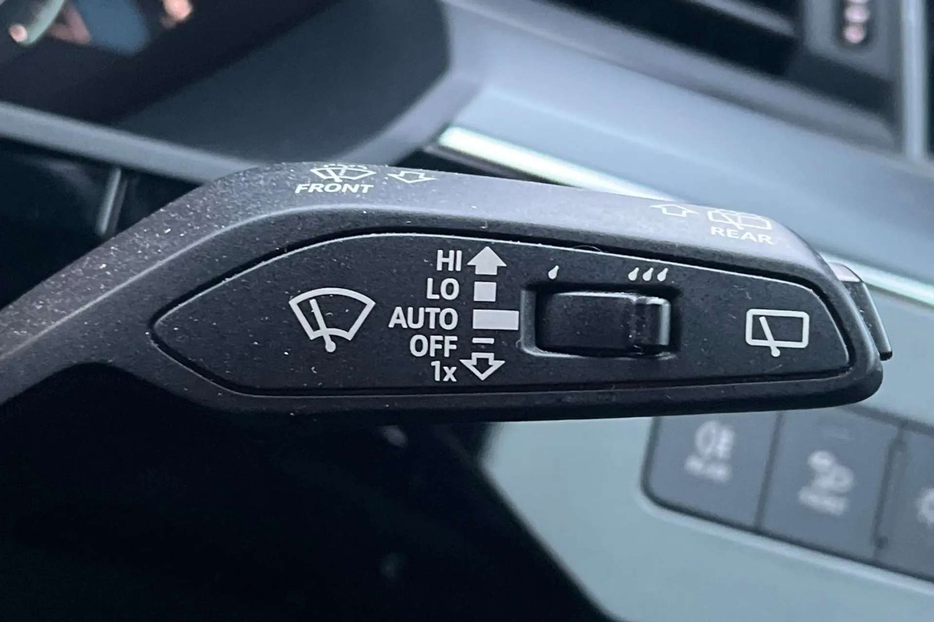 2020 AUDI E-TRON 2020 AUDI E-TRON