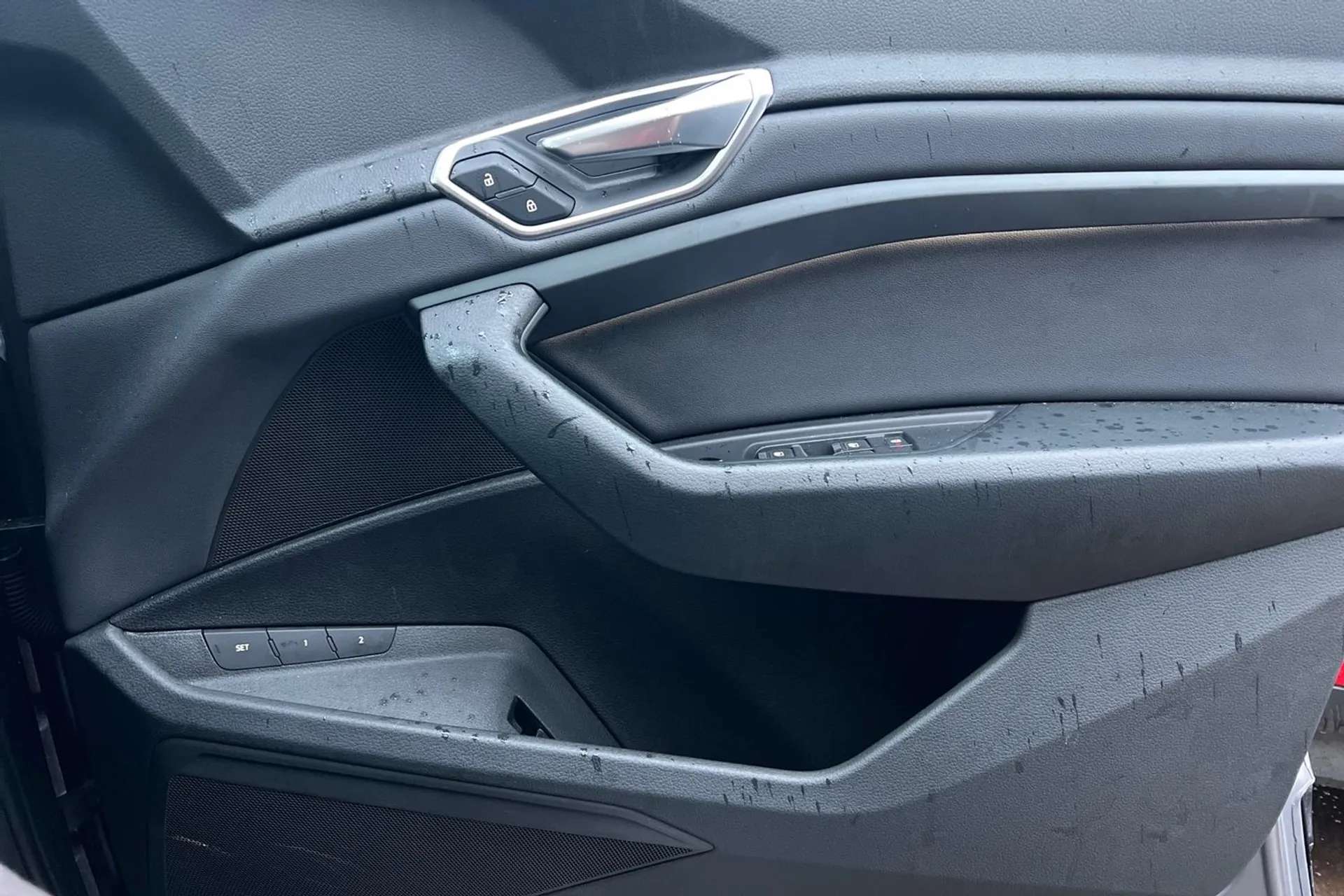 2020 AUDI E-TRON 2020 AUDI E-TRON