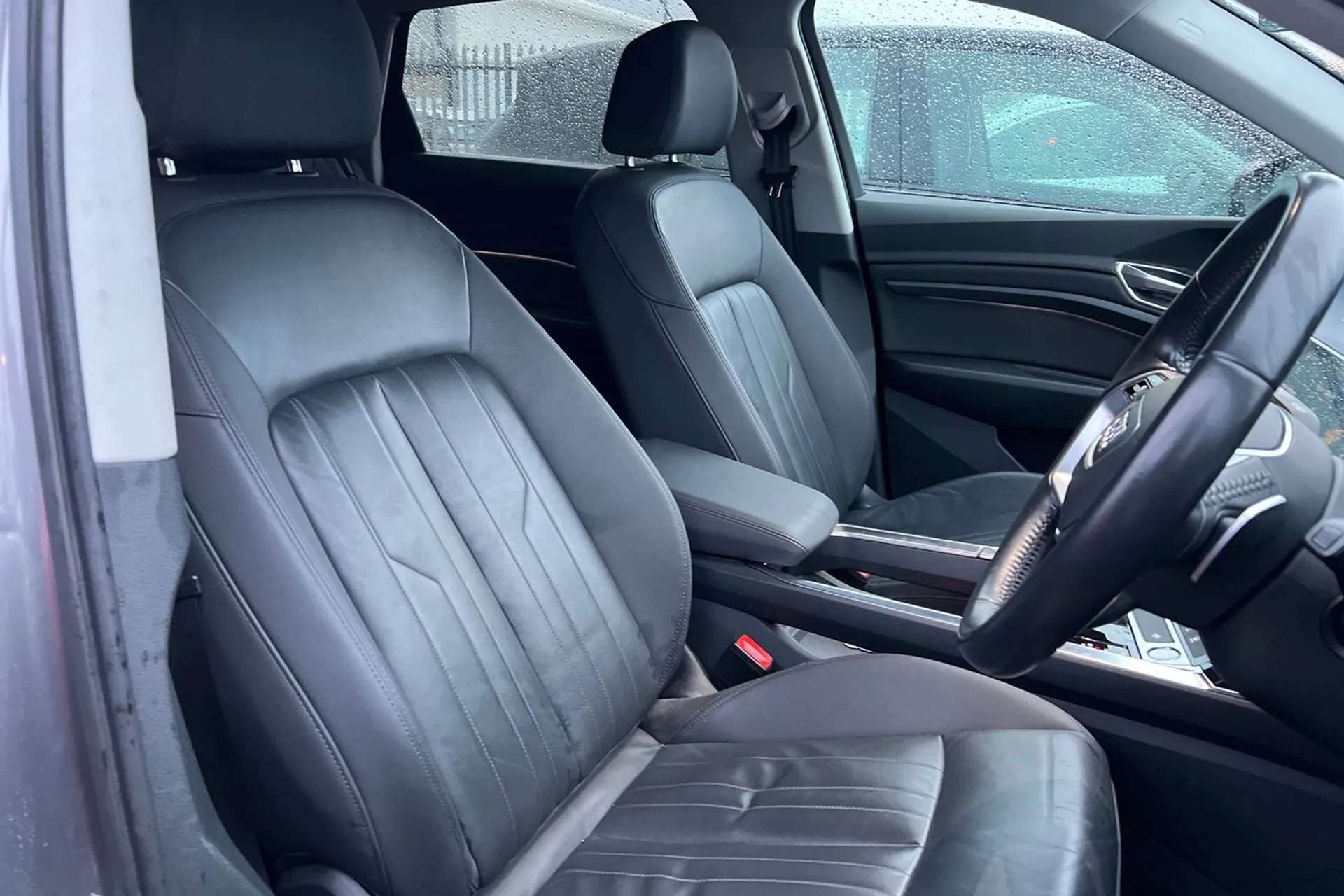 2020 AUDI E-TRON 2020 AUDI E-TRON