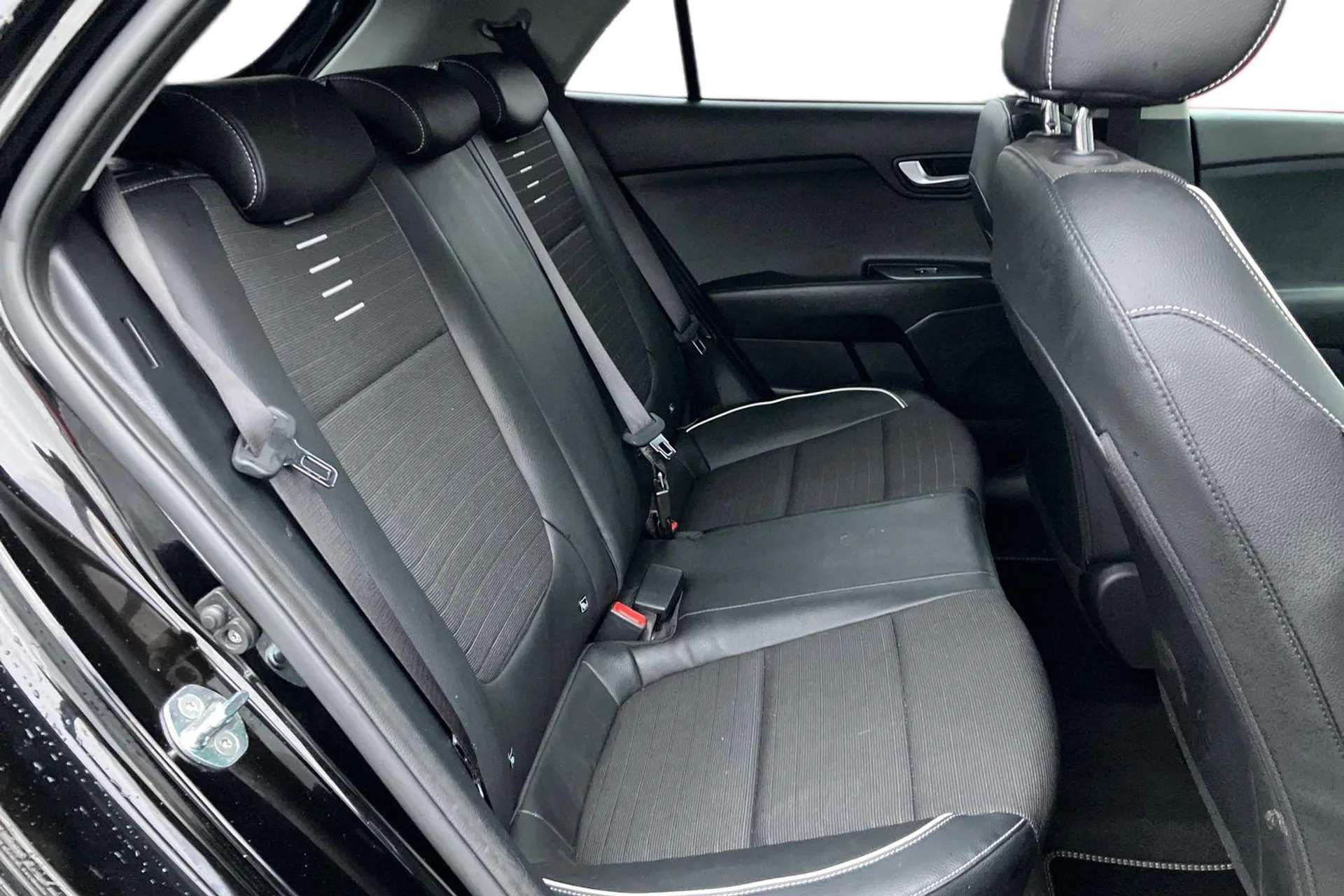 2023 KIA RIO 2023 KIA RIO