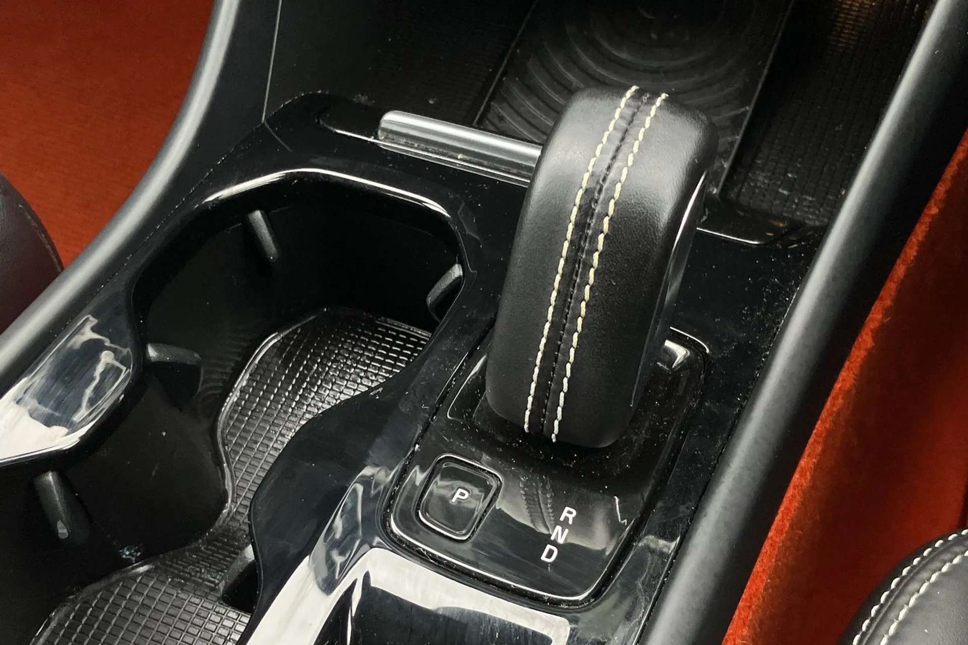 2018 VOLVO XC40 2018 VOLVO XC40