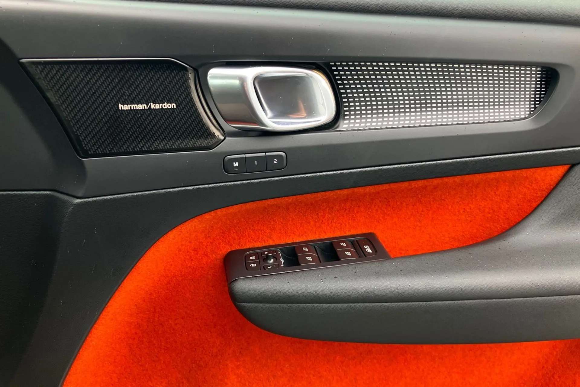 2018 VOLVO XC40 2018 VOLVO XC40