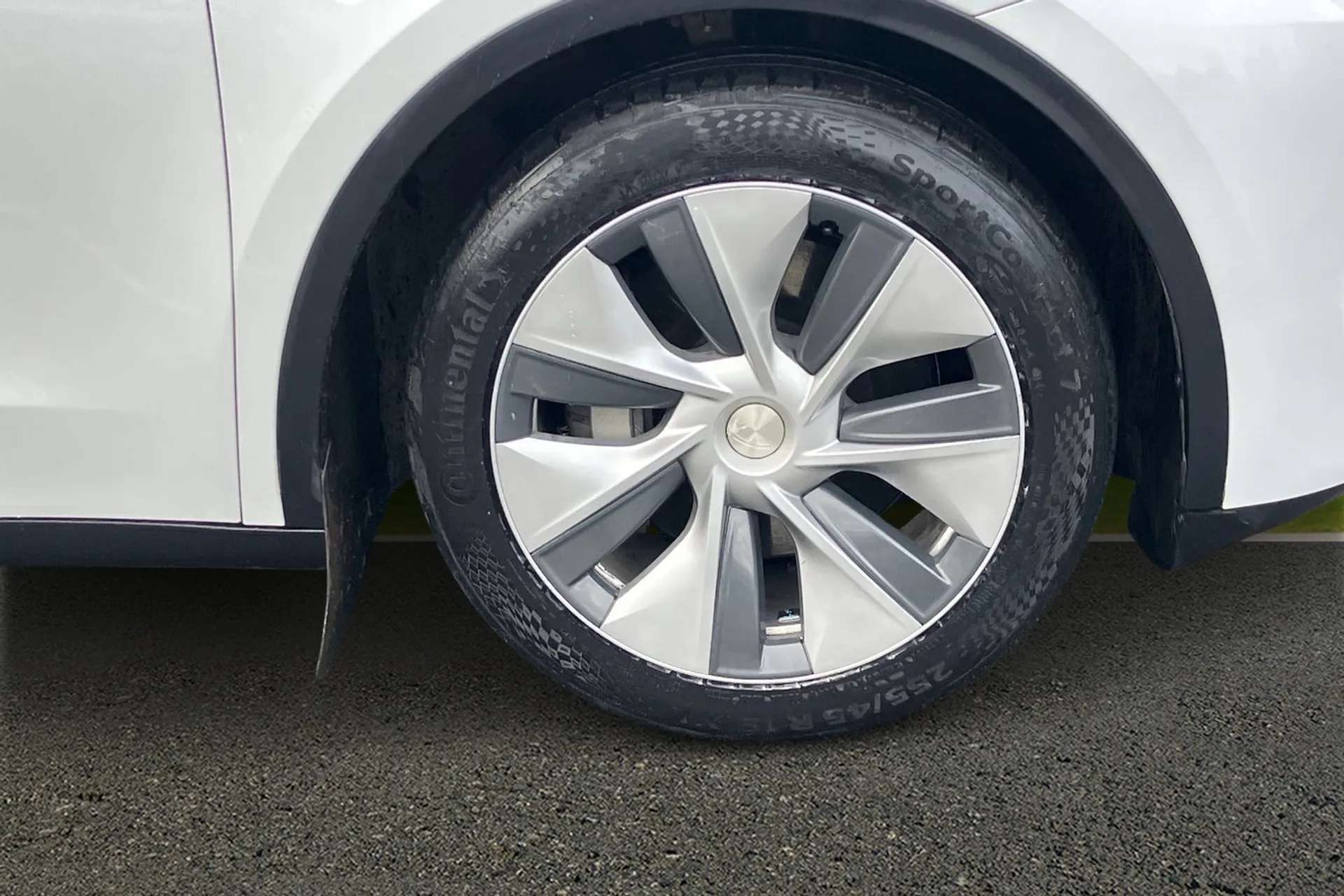 2023 TESLA MODEL Y 2023 TESLA MODEL Y