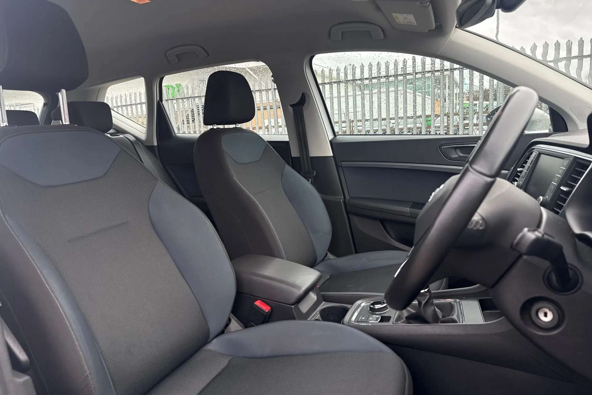 2017 SEAT ATECA 2017 SEAT ATECA