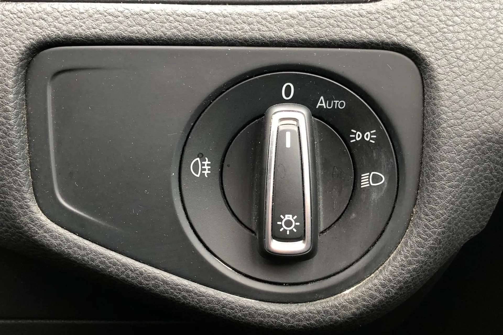 2018 VOLKSWAGEN GOLF 2018 VOLKSWAGEN GOLF