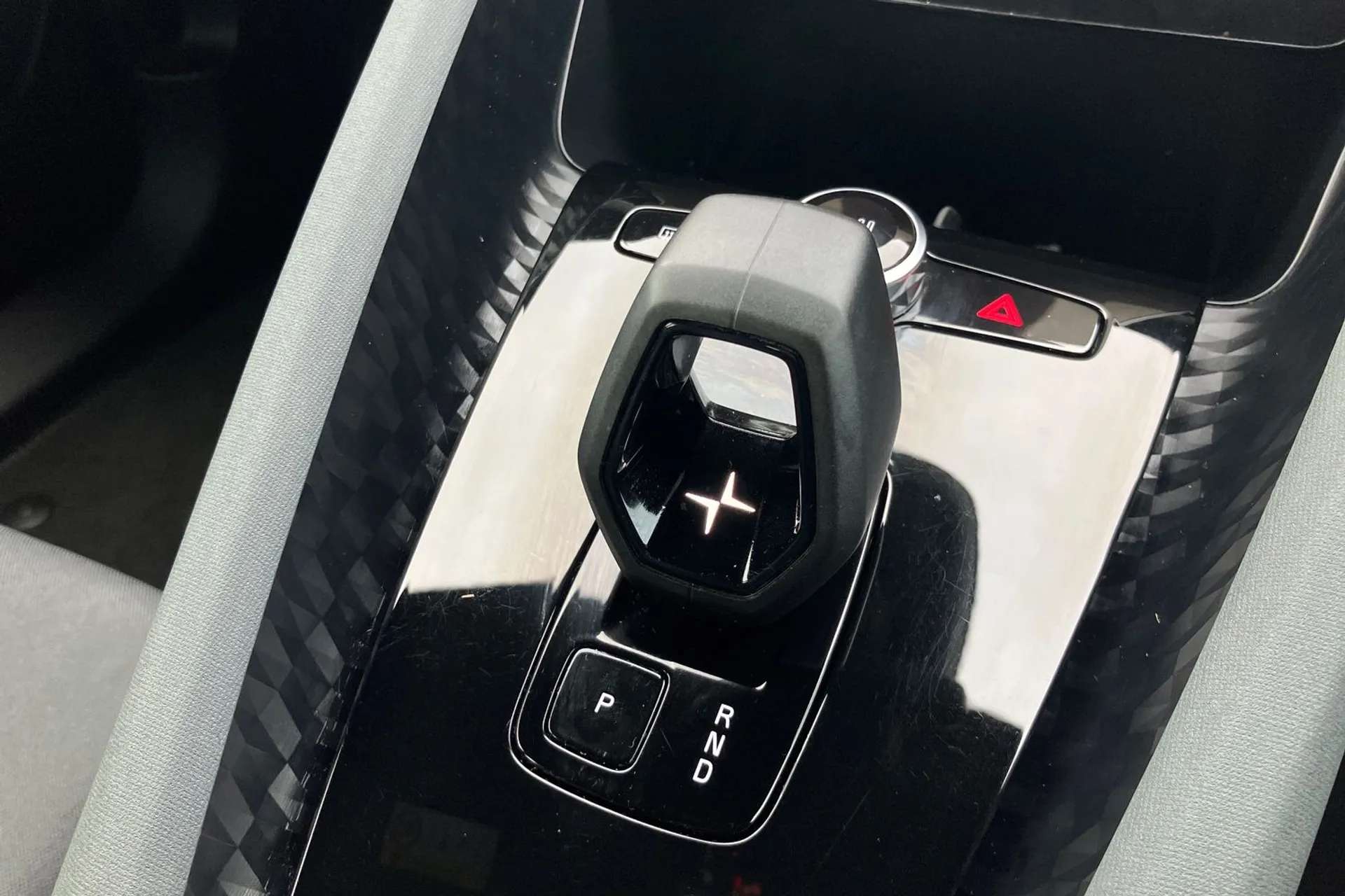 2023 POLESTAR 2 2023 POLESTAR 2