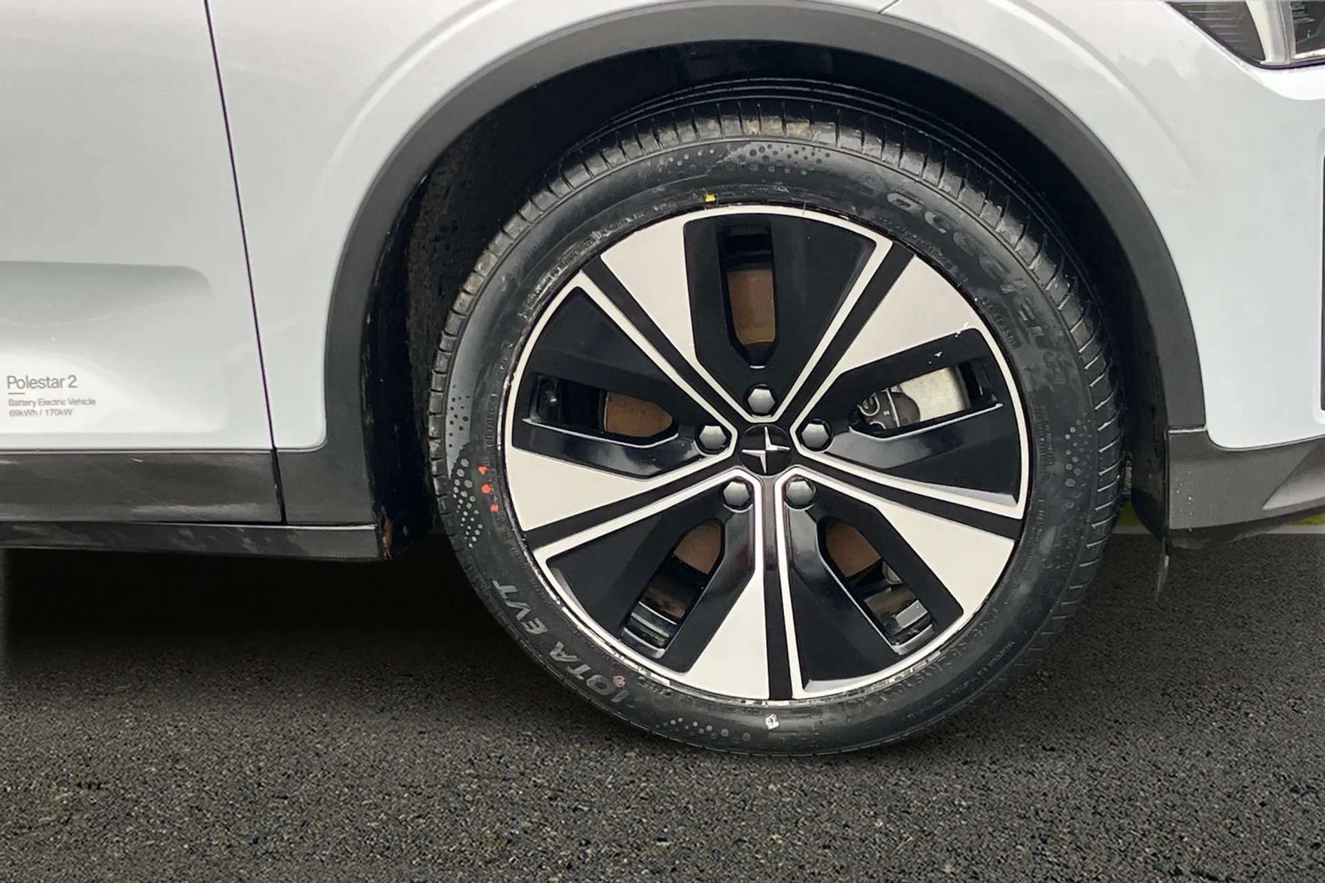 2023 POLESTAR 2 2023 POLESTAR 2