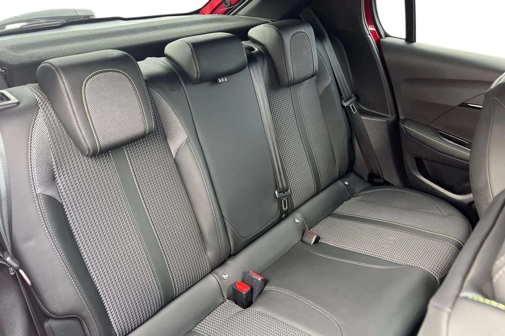 2023 PEUGEOT 208 2023 PEUGEOT 208