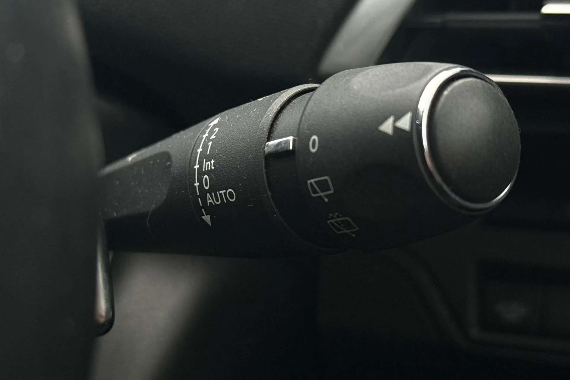 2018 PEUGEOT 5008 2018 PEUGEOT 5008