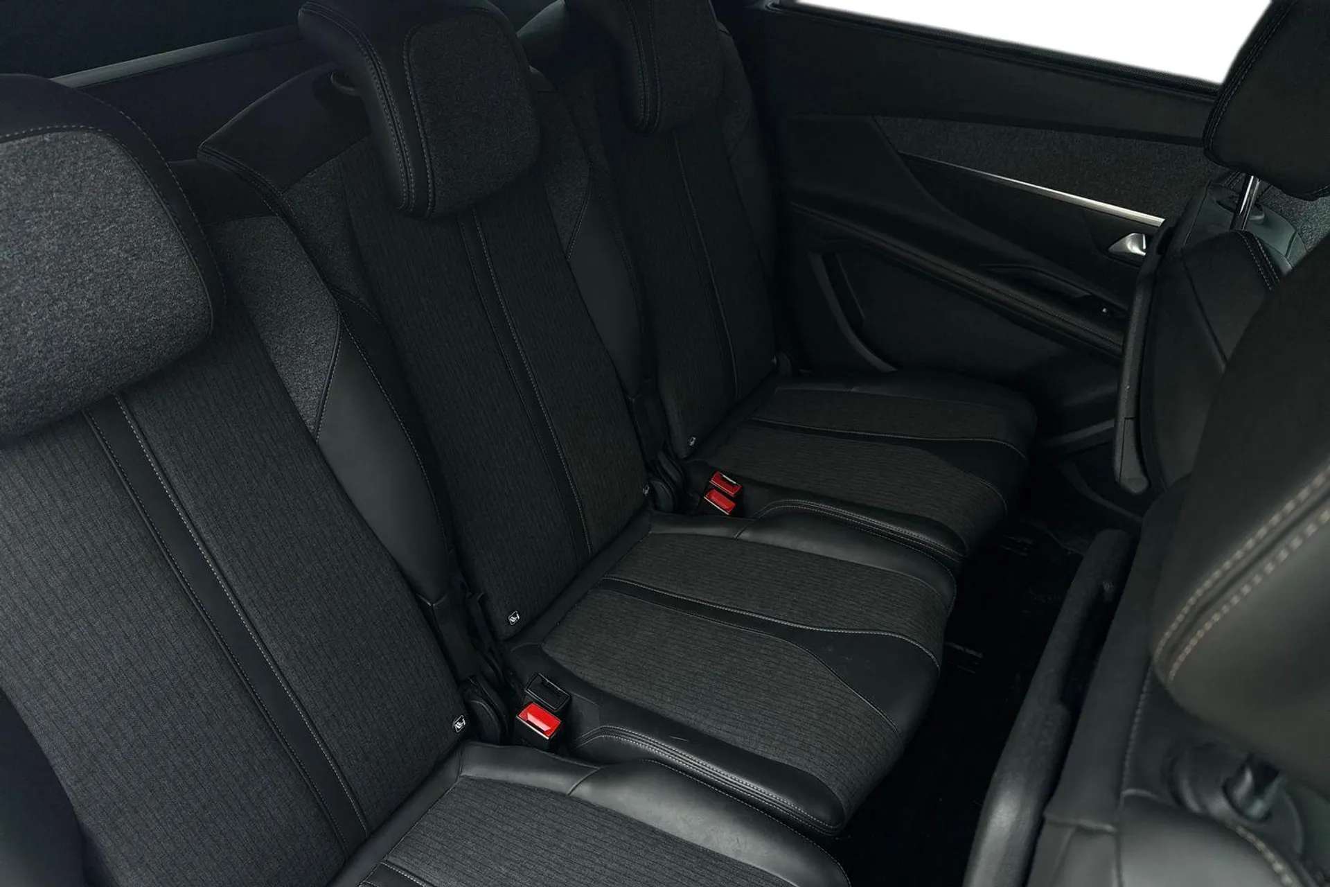 2018 PEUGEOT 5008 2018 PEUGEOT 5008