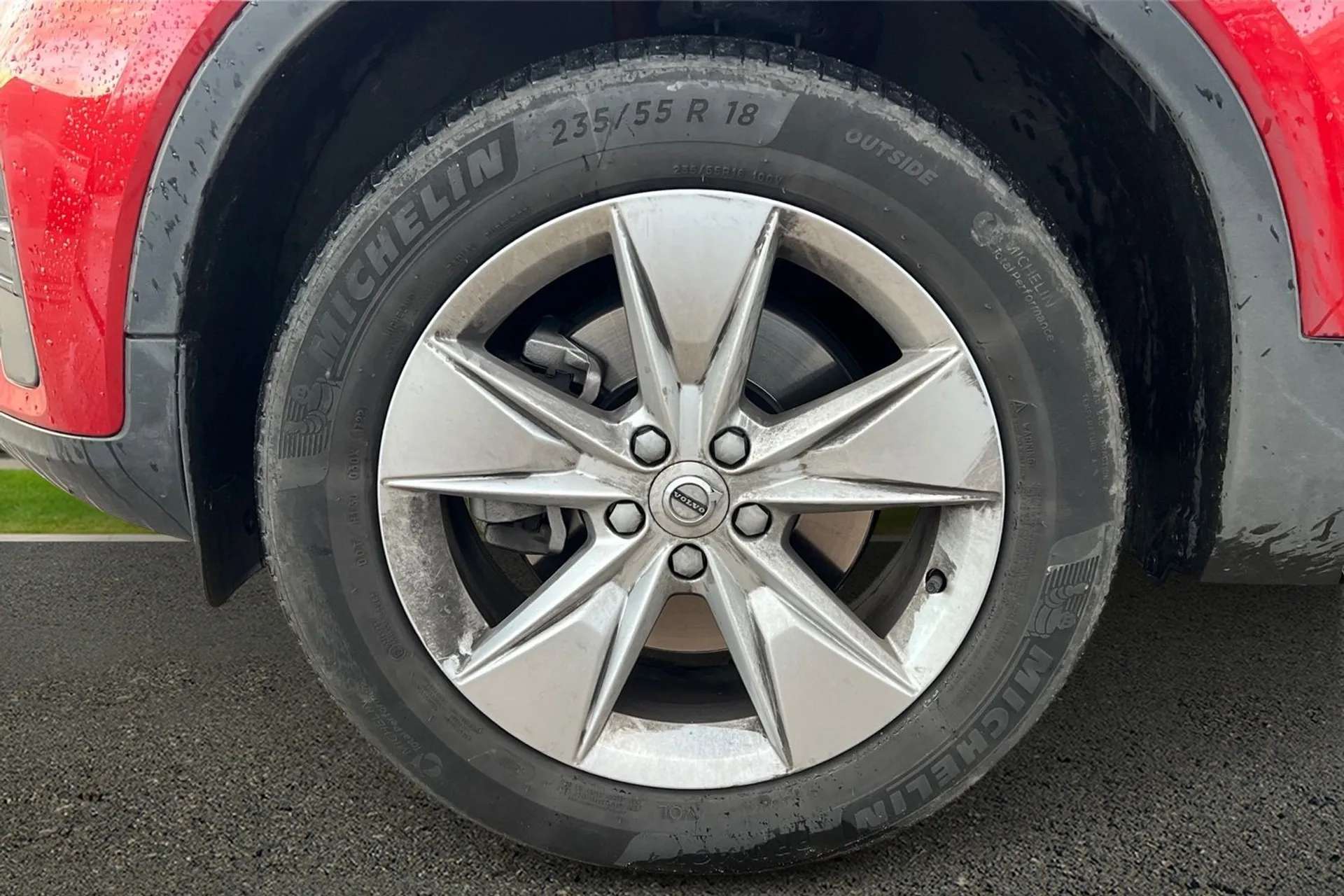 2022 VOLVO XC40 2022 VOLVO XC40