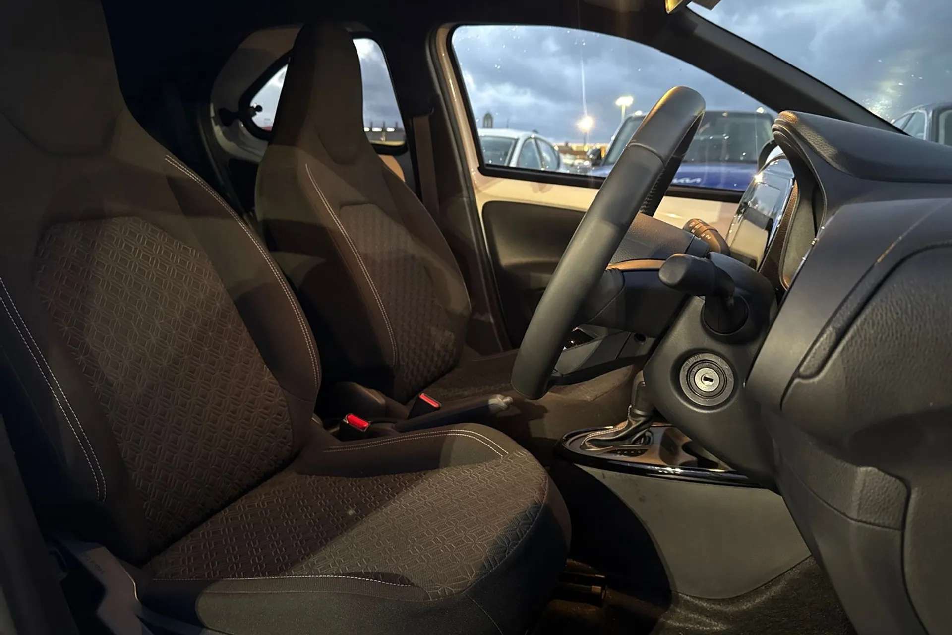 2025 TOYOTA AYGO X 2025 TOYOTA AYGO X