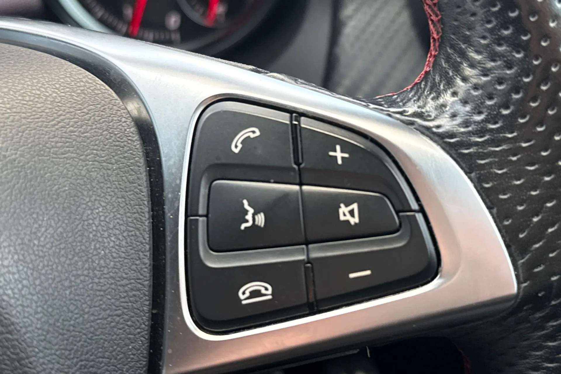 2018 MERCEDES-BENZ A CLASS 2018 MERCEDES-BENZ A CLASS