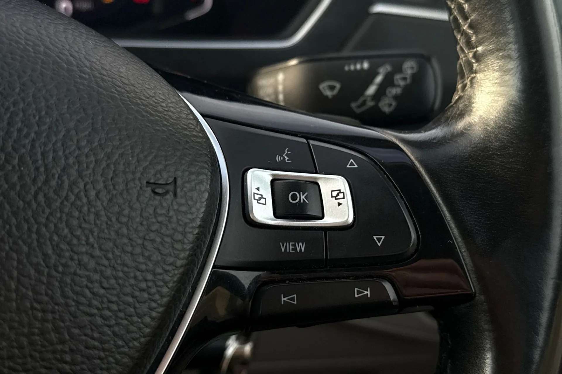 2019 VOLKSWAGEN TIGUAN 2019 VOLKSWAGEN TIGUAN