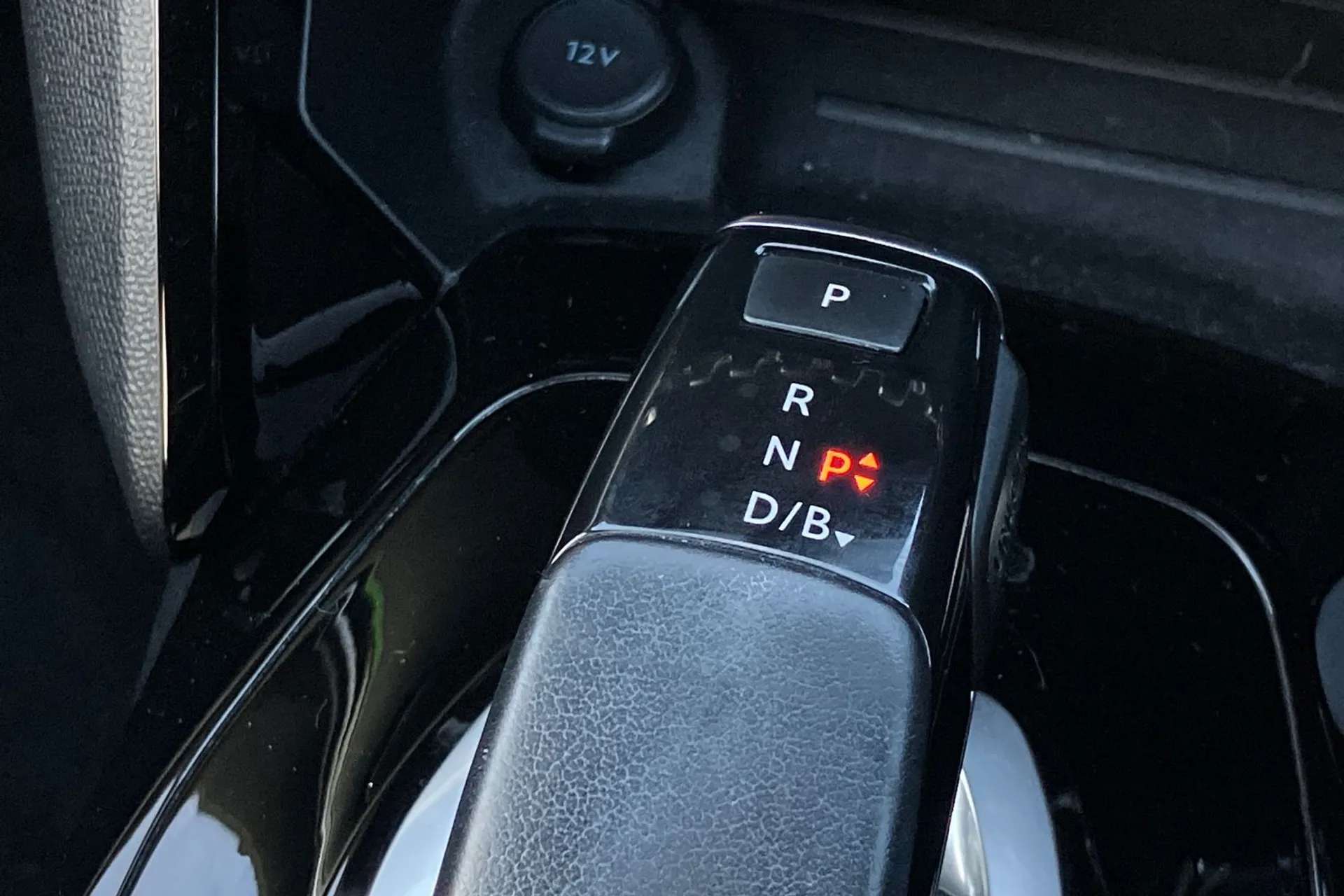 2021 PEUGEOT 2008 2021 PEUGEOT 2008