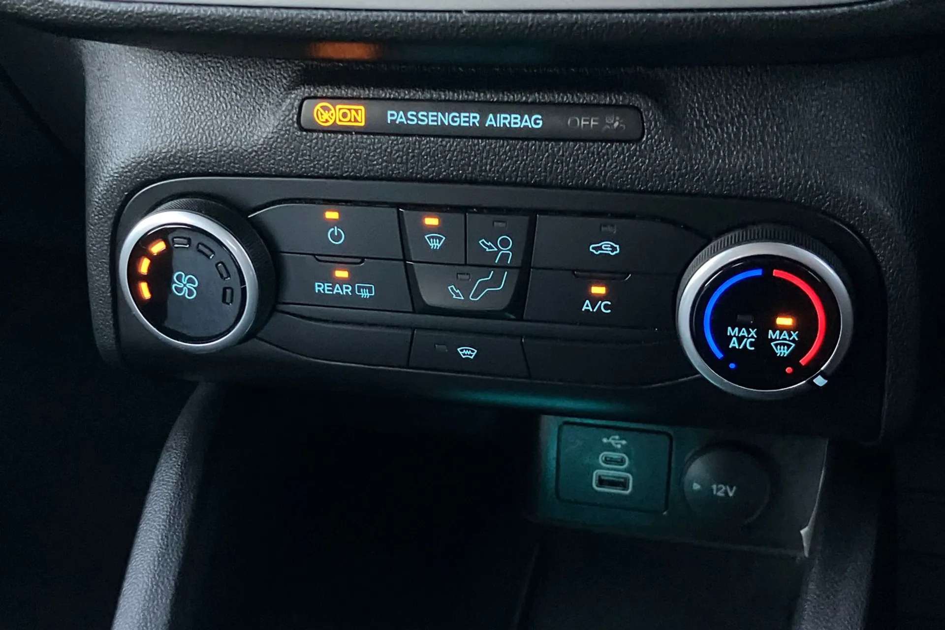 2022 FORD FOCUS 2022 FORD FOCUS