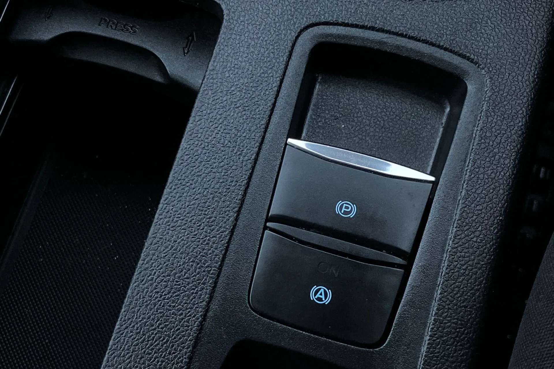 2022 FORD FOCUS 2022 FORD FOCUS