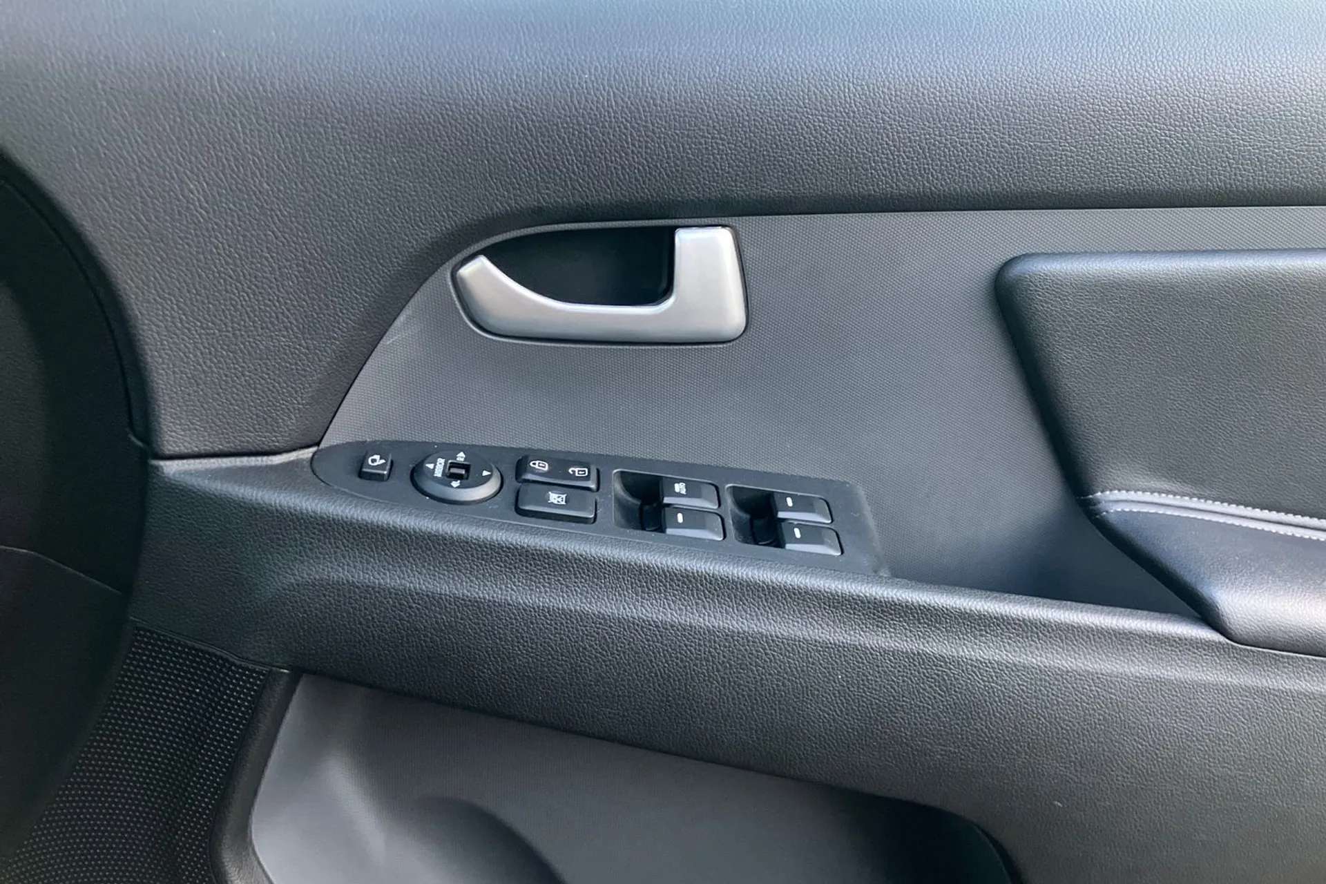 2015 KIA SPORTAGE 2015 KIA SPORTAGE