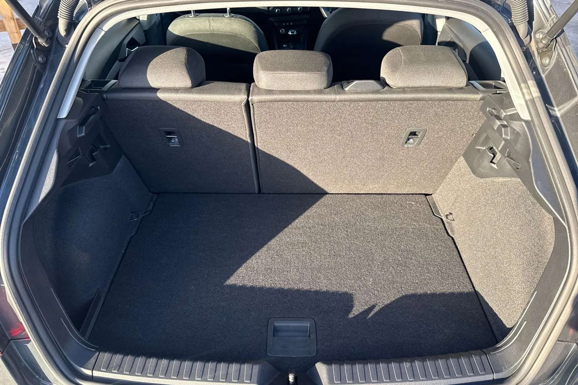 2021 AUDI A1 2021 AUDI A1