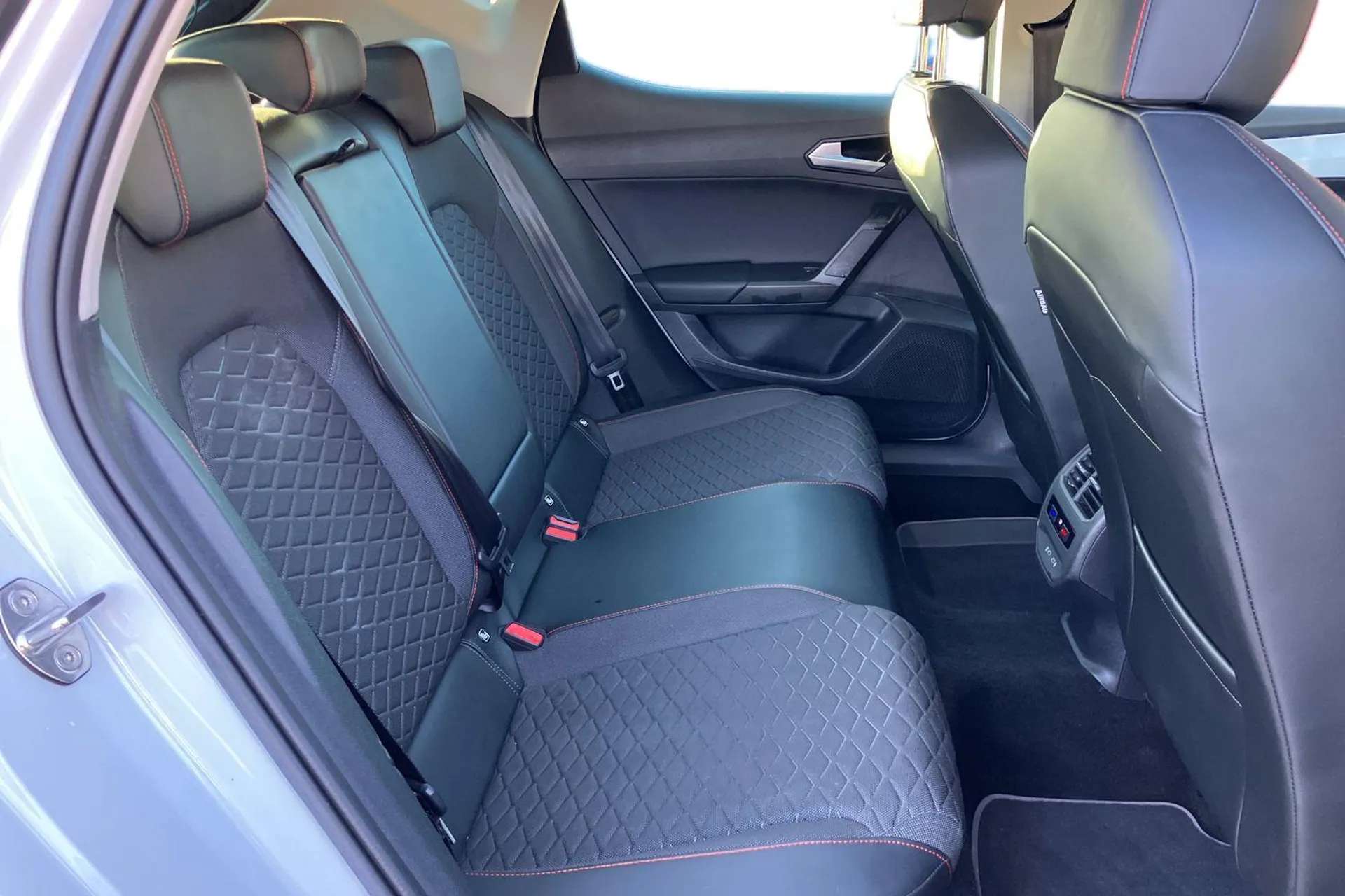 2021 SEAT LEON 2021 SEAT LEON