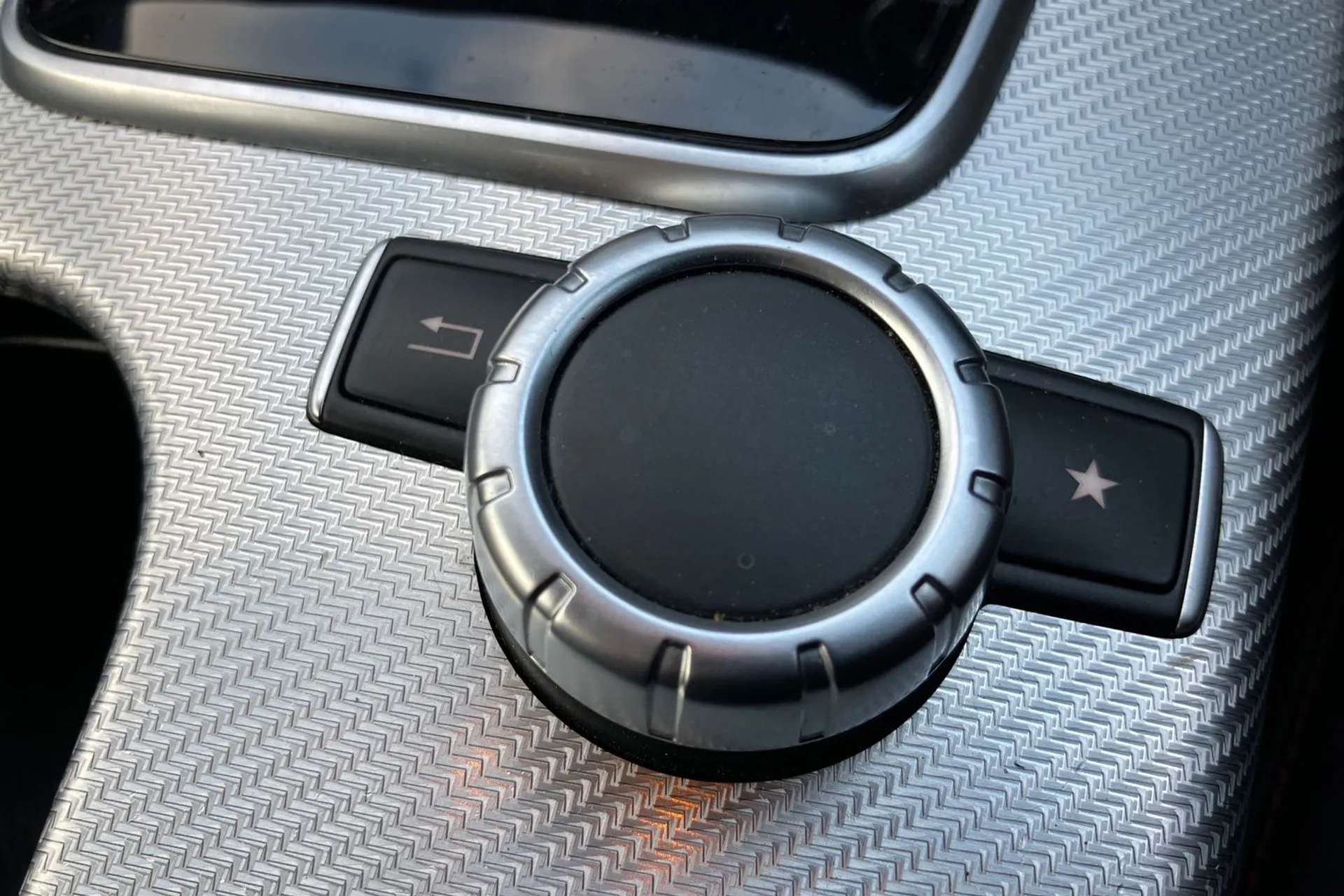 2017 MERCEDES-BENZ SLC 2017 MERCEDES-BENZ SLC