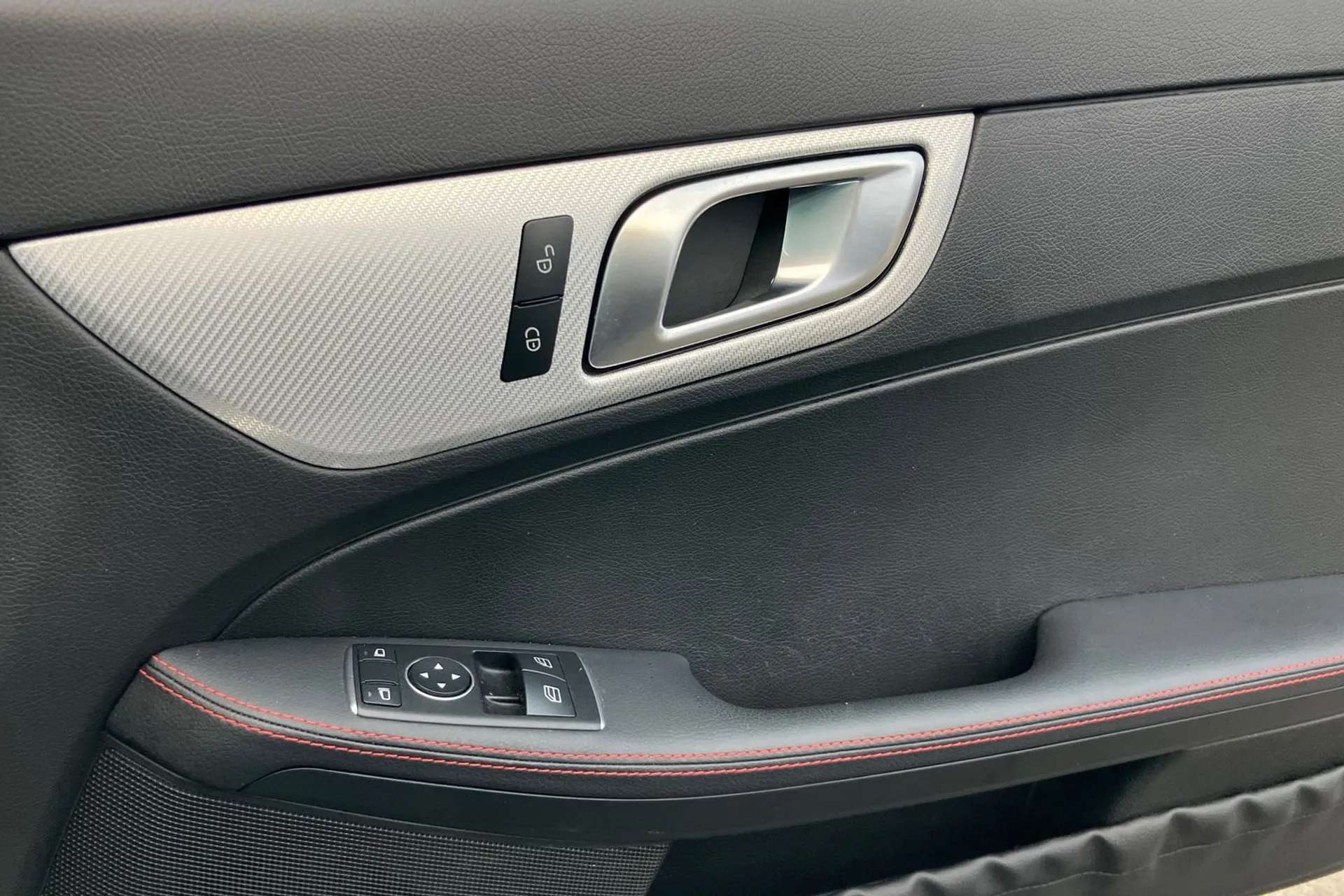 2017 MERCEDES-BENZ SLC 2017 MERCEDES-BENZ SLC