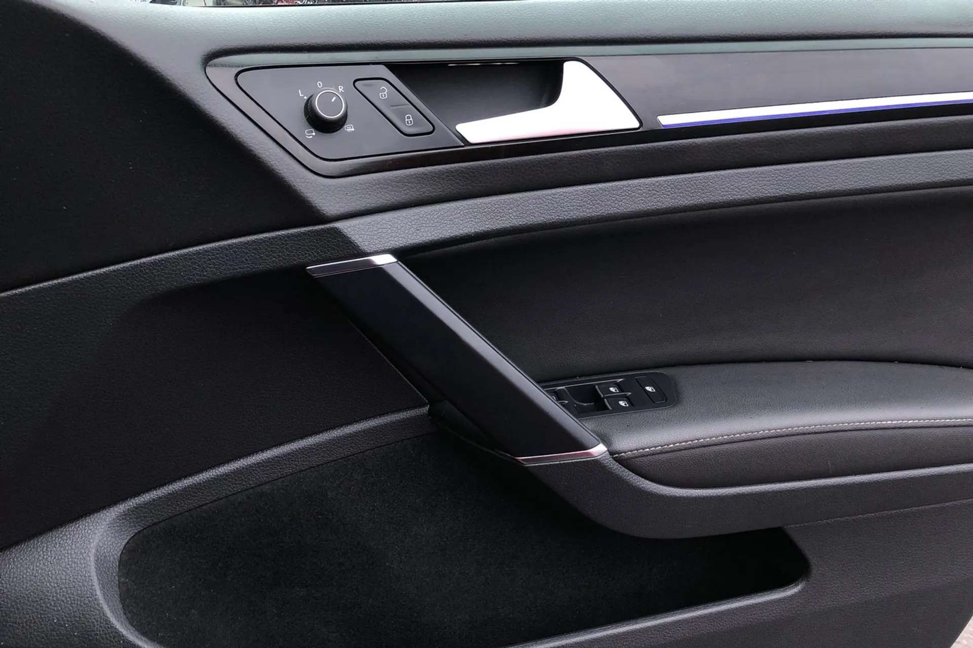 2017 VOLKSWAGEN GOLF 2017 VOLKSWAGEN GOLF