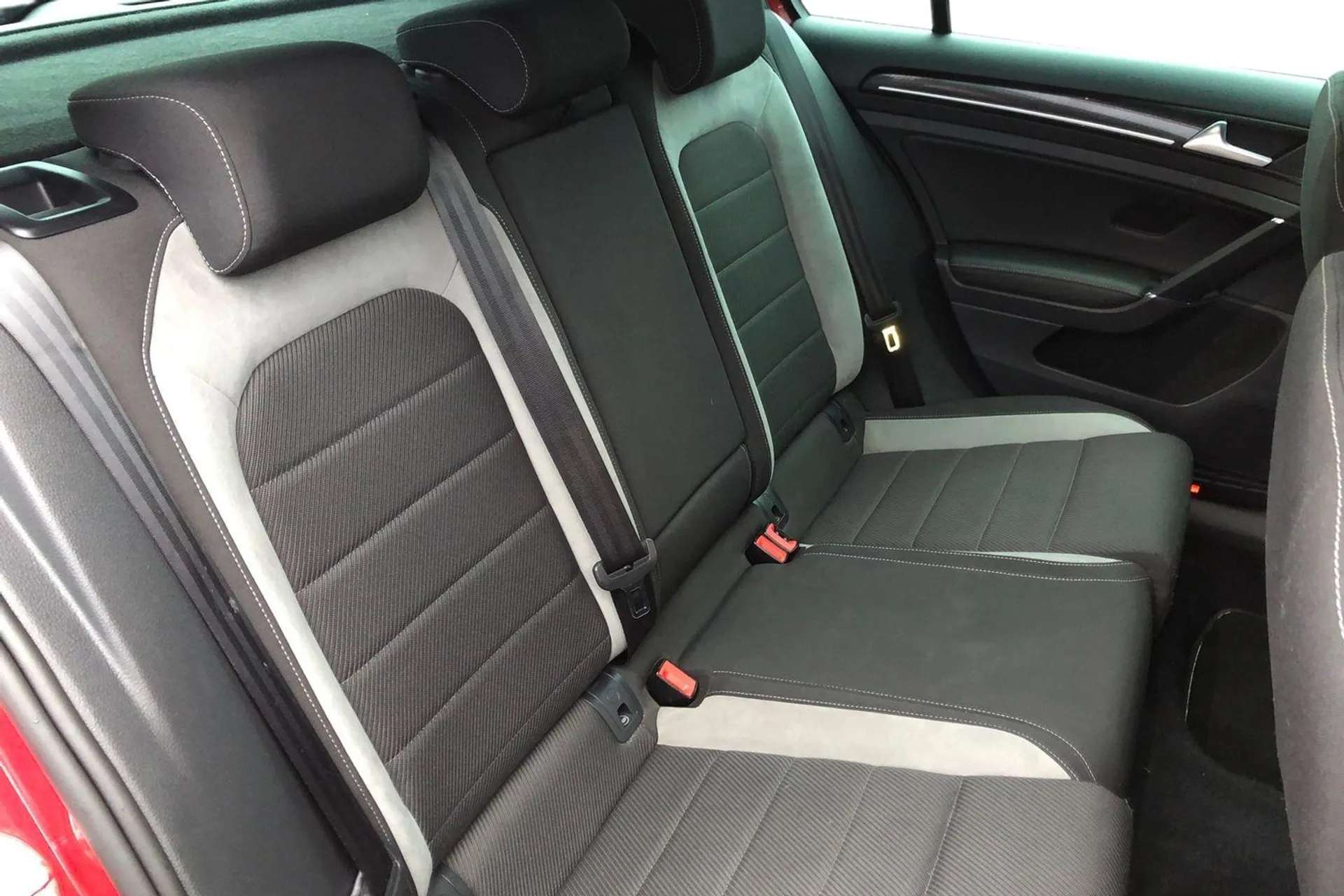 2017 VOLKSWAGEN GOLF 2017 VOLKSWAGEN GOLF