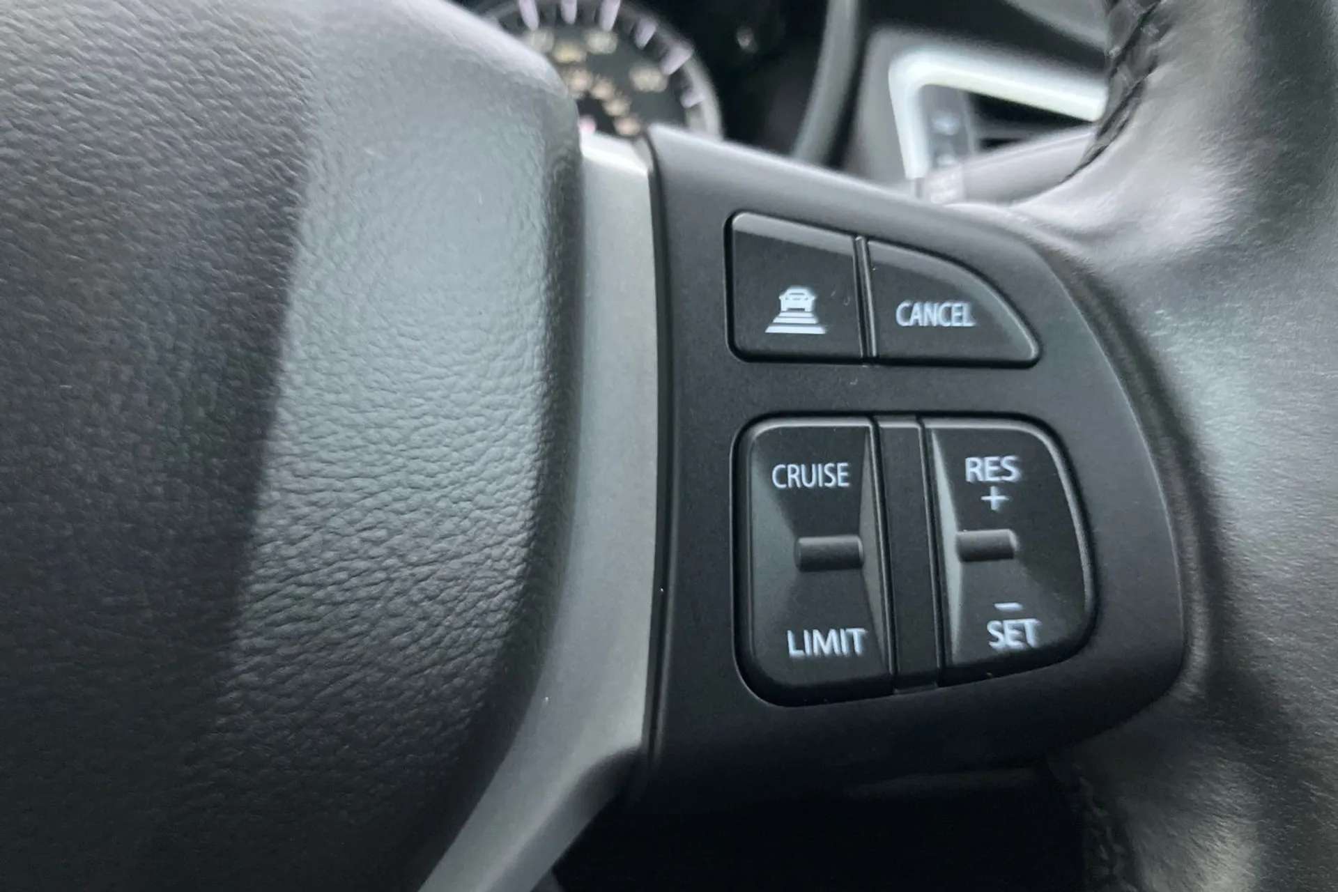 2023 SUZUKI S-CROSS 2023 SUZUKI S-CROSS