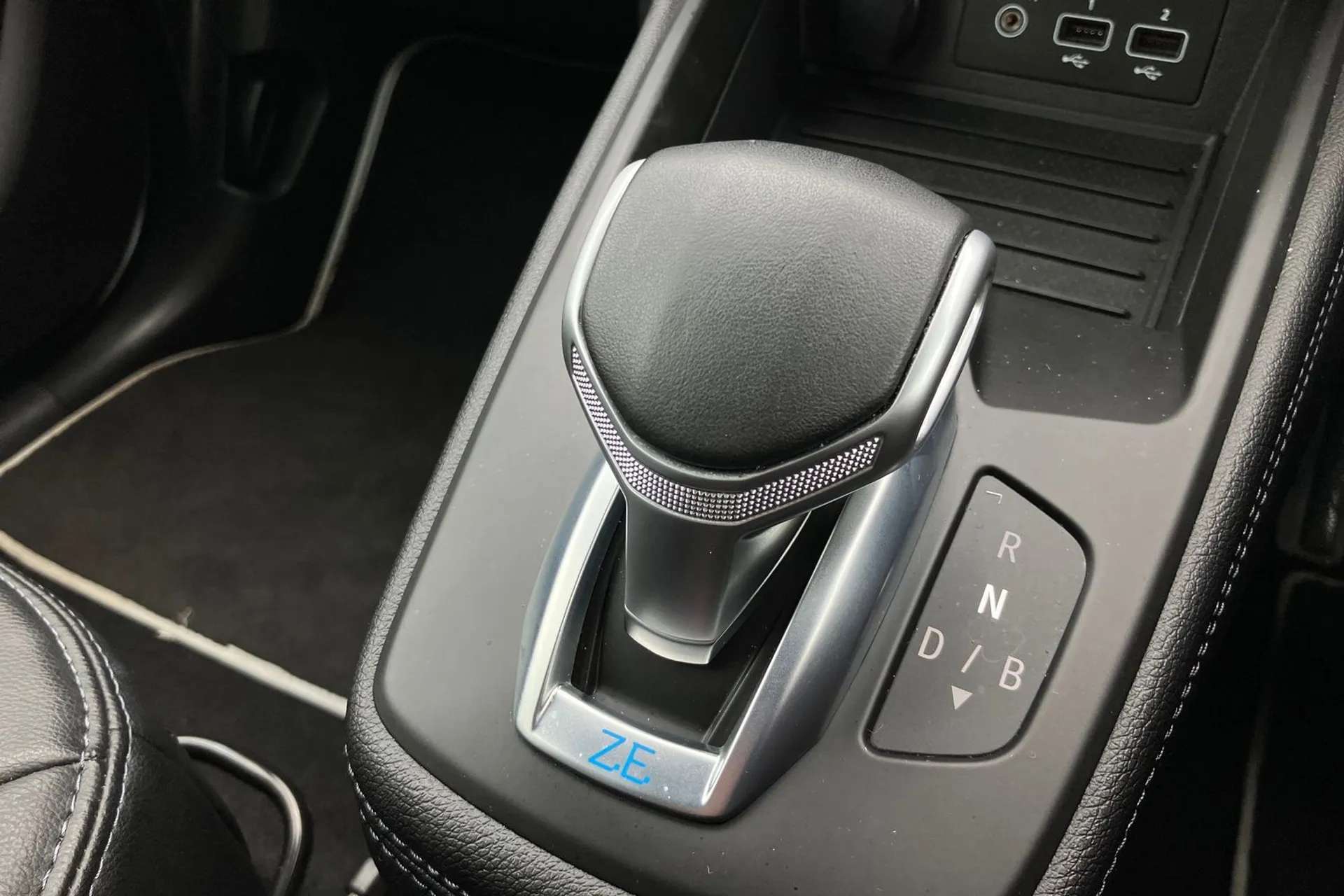 2020 RENAULT ZOE 2020 RENAULT ZOE