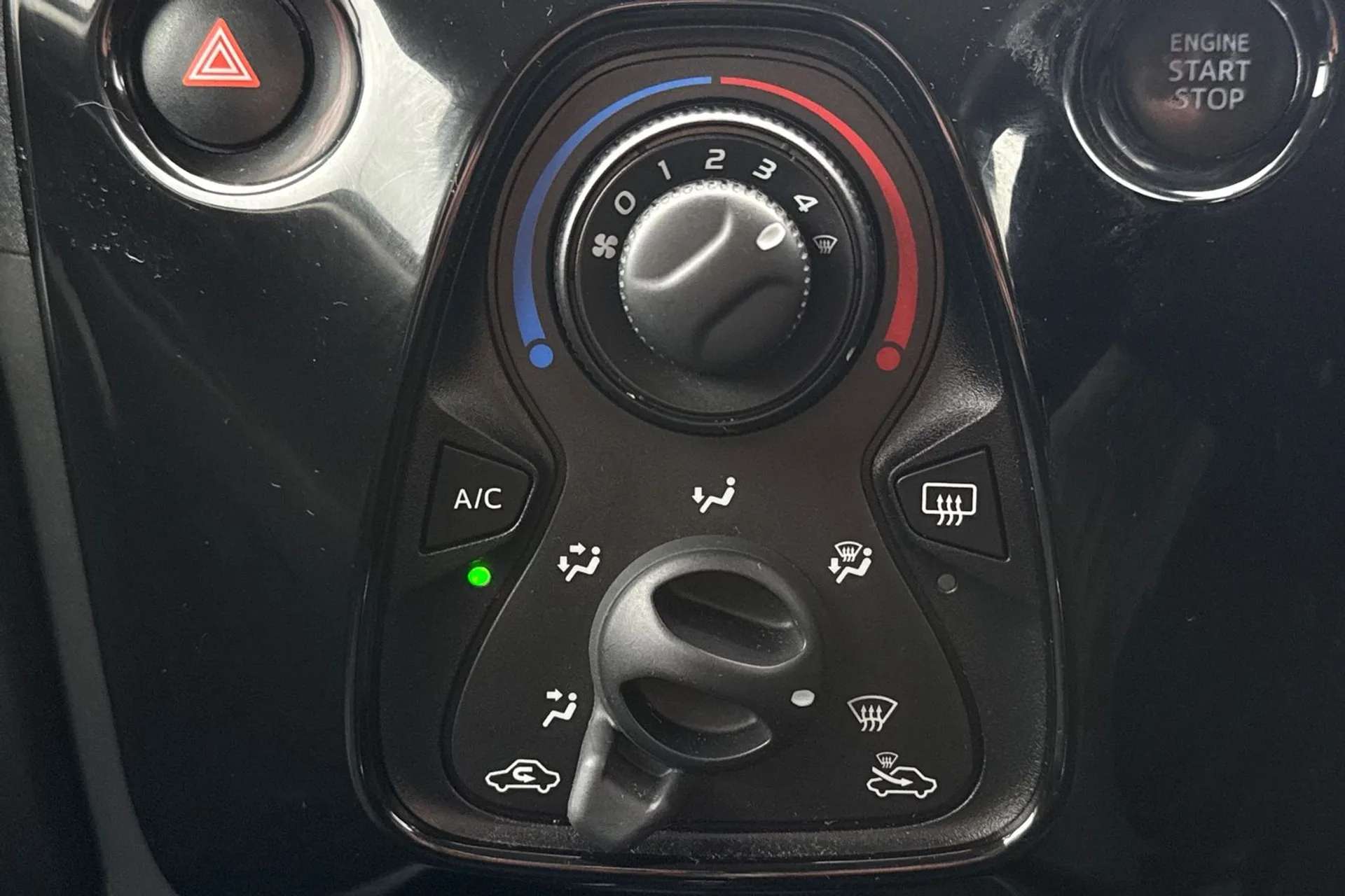 2019 PEUGEOT 108 2019 PEUGEOT 108